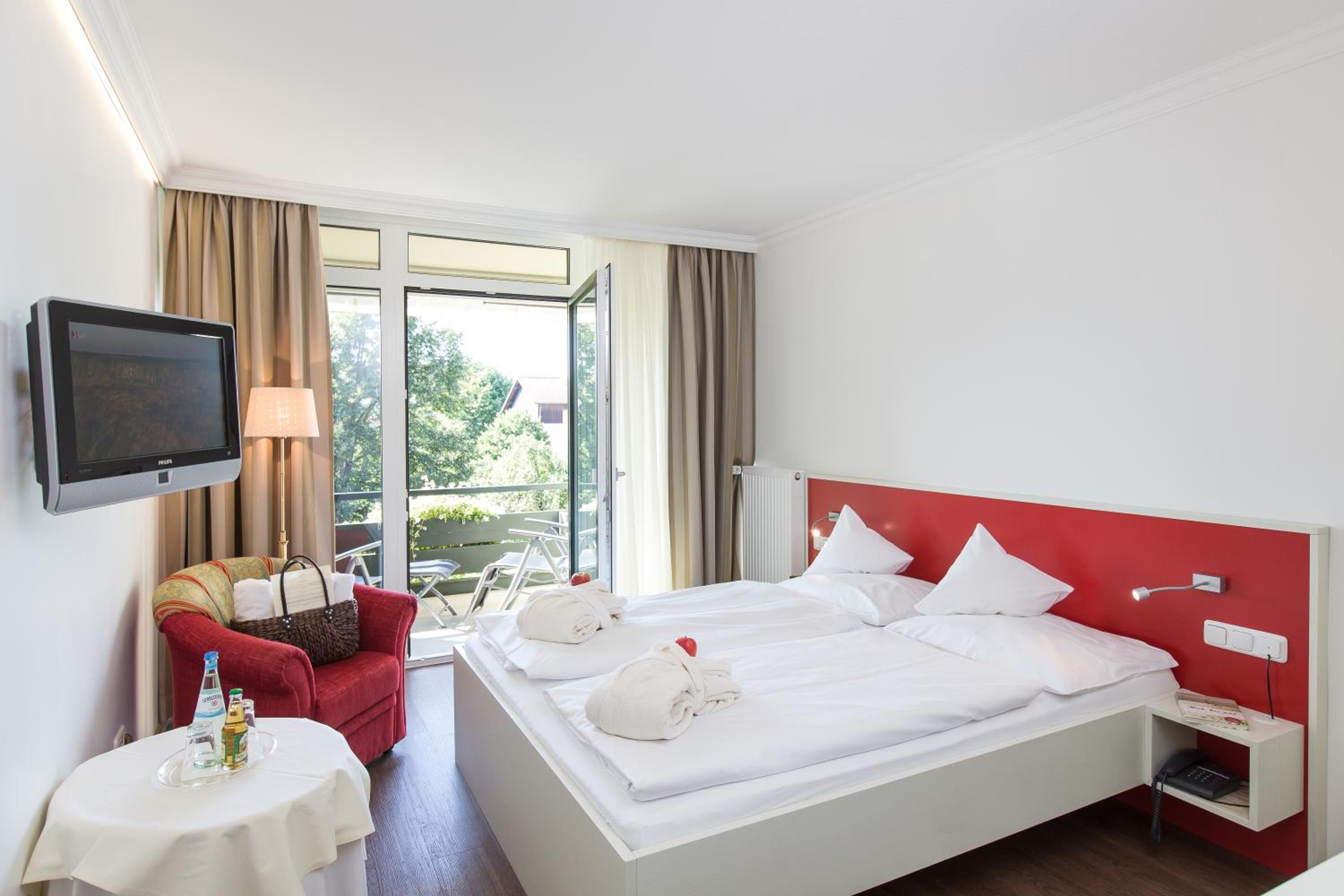 Standard Double Room - Photo 2