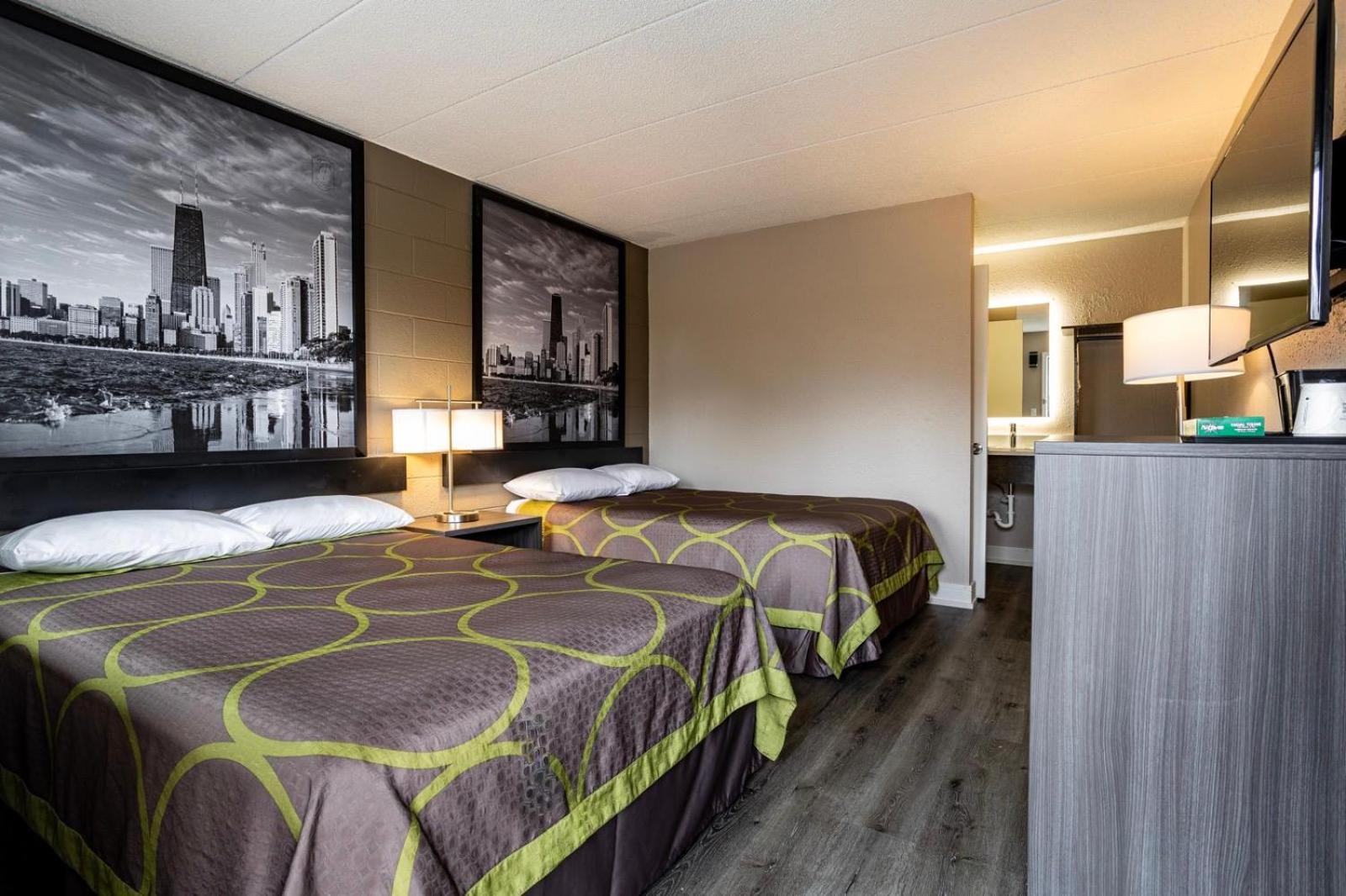 Double Room with Two Double Beds - Non-Smoking - Photo 1