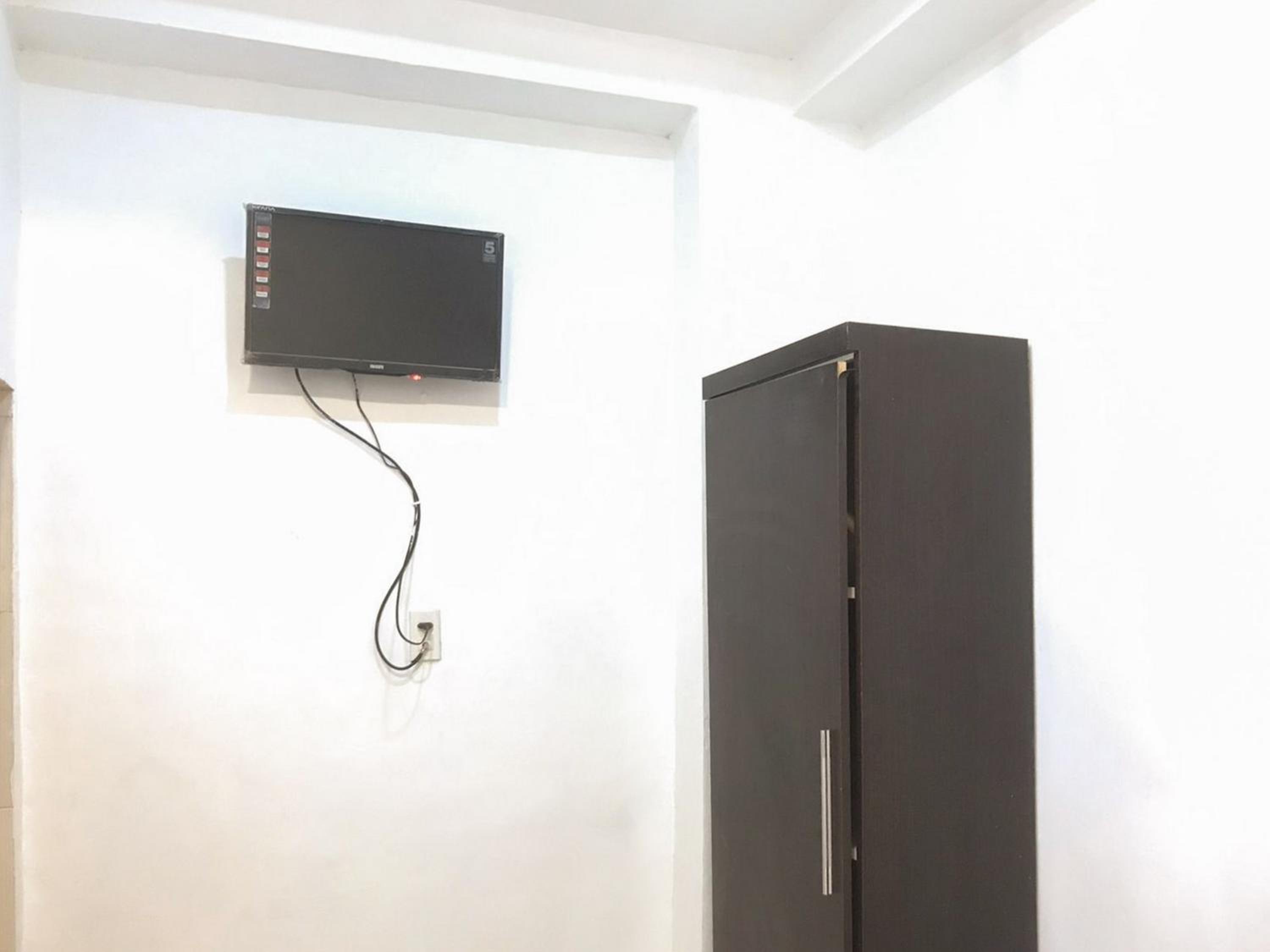 Standard Double Room - Photo 2