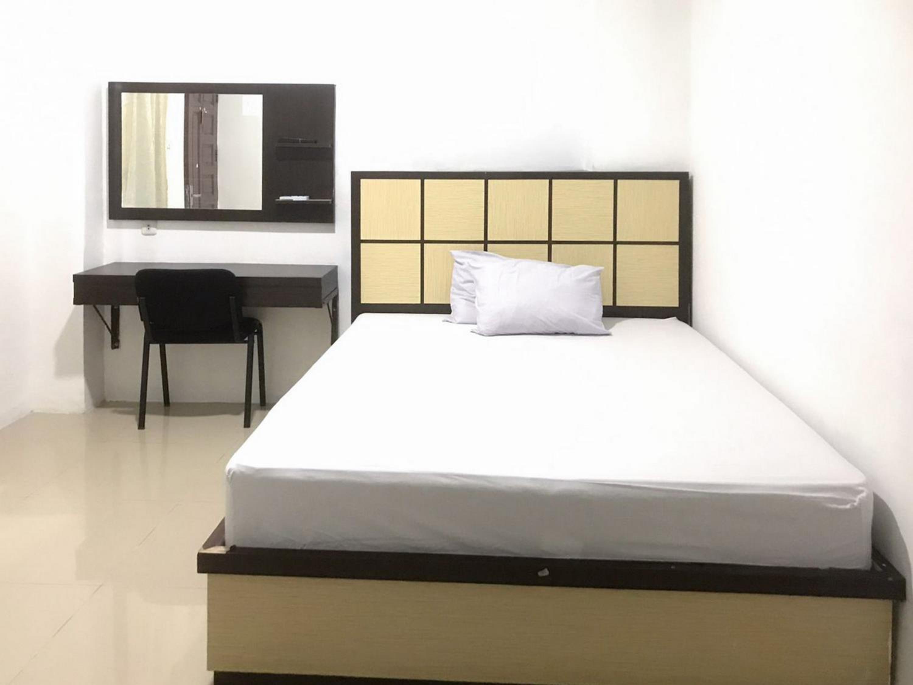 Standard Double Room - Photo 1