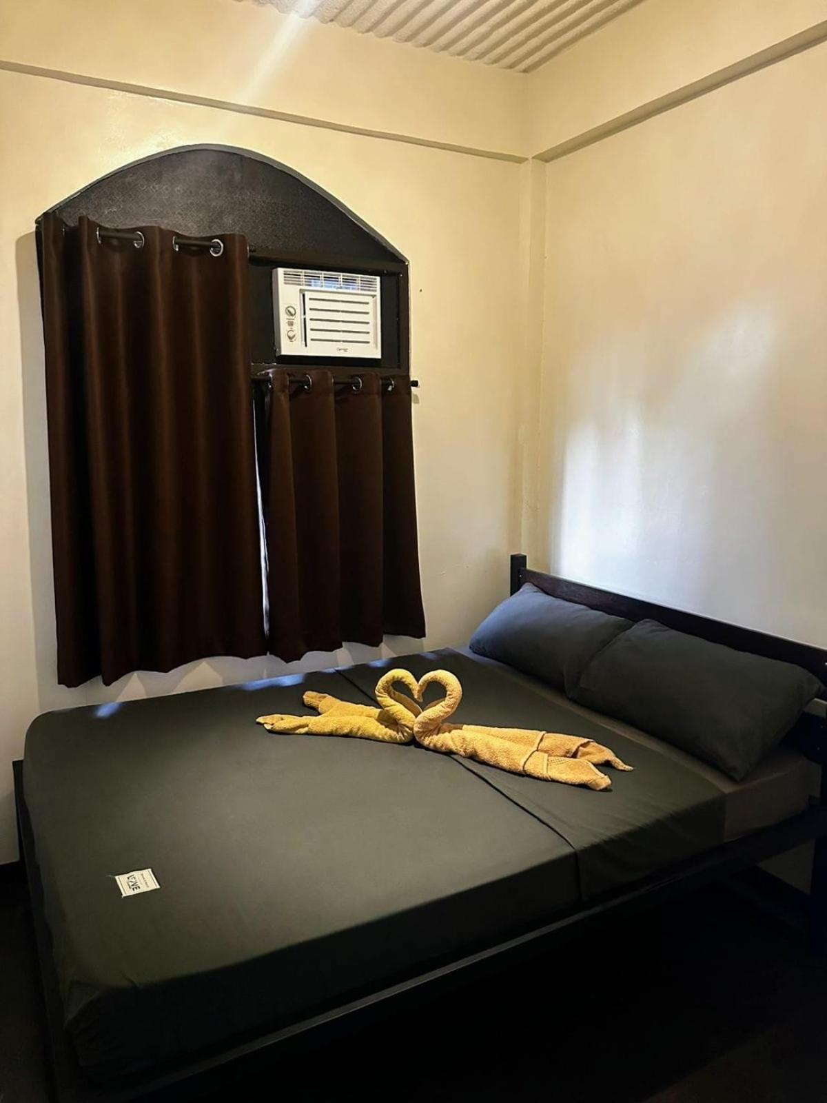 Standard Double Room with Shared Bathroom