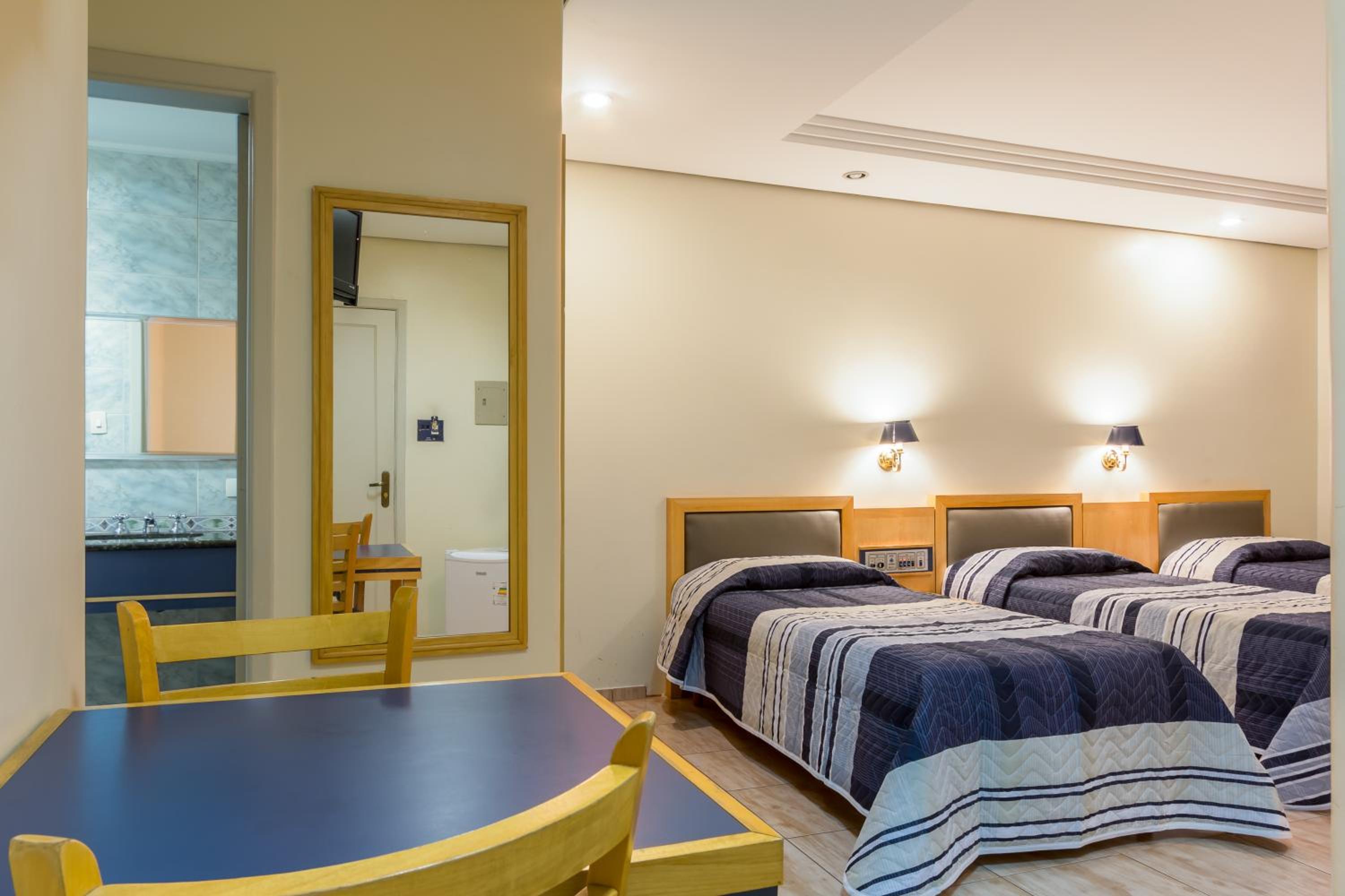 Standard Triple Room - Photo 2