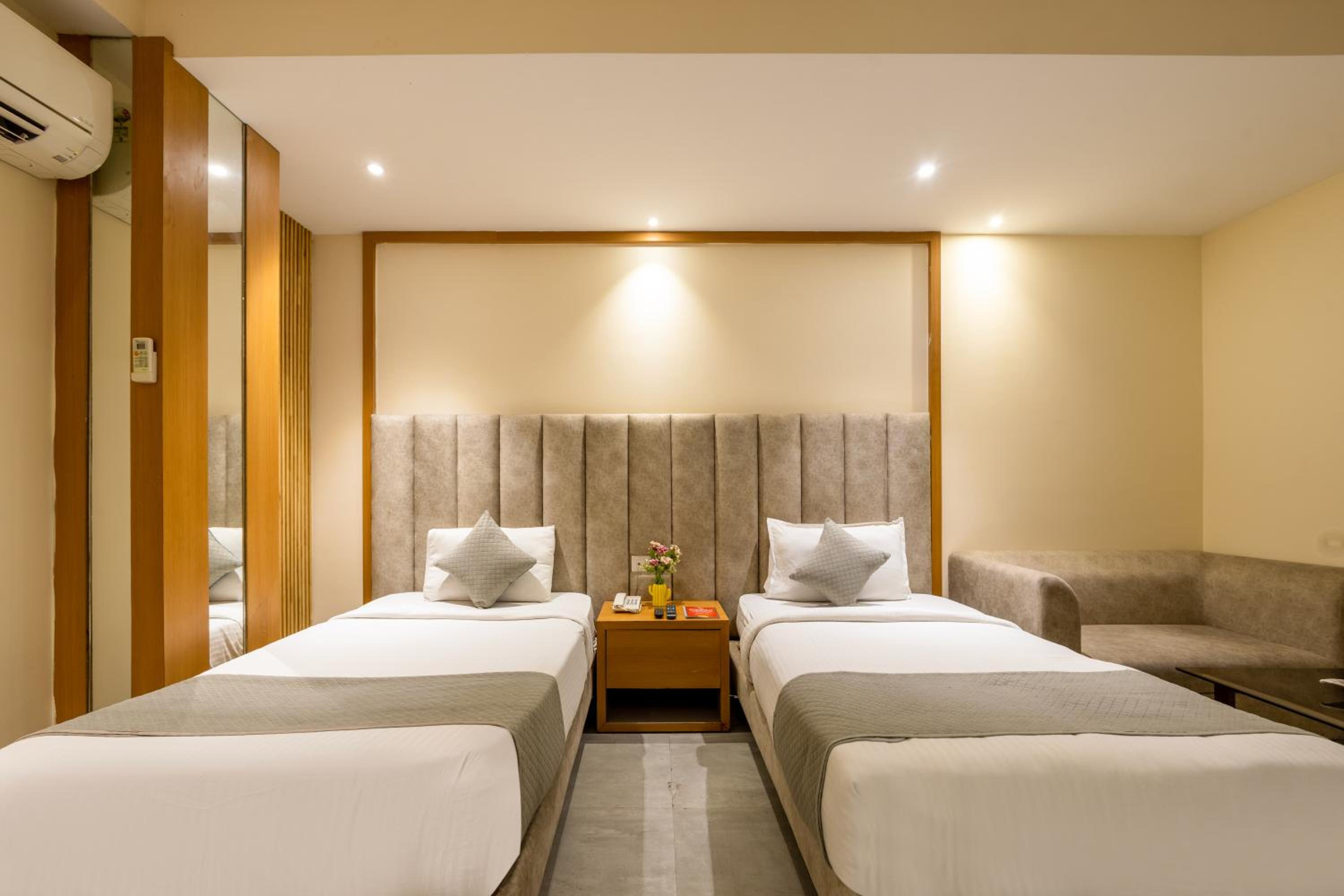 Large Twin Room