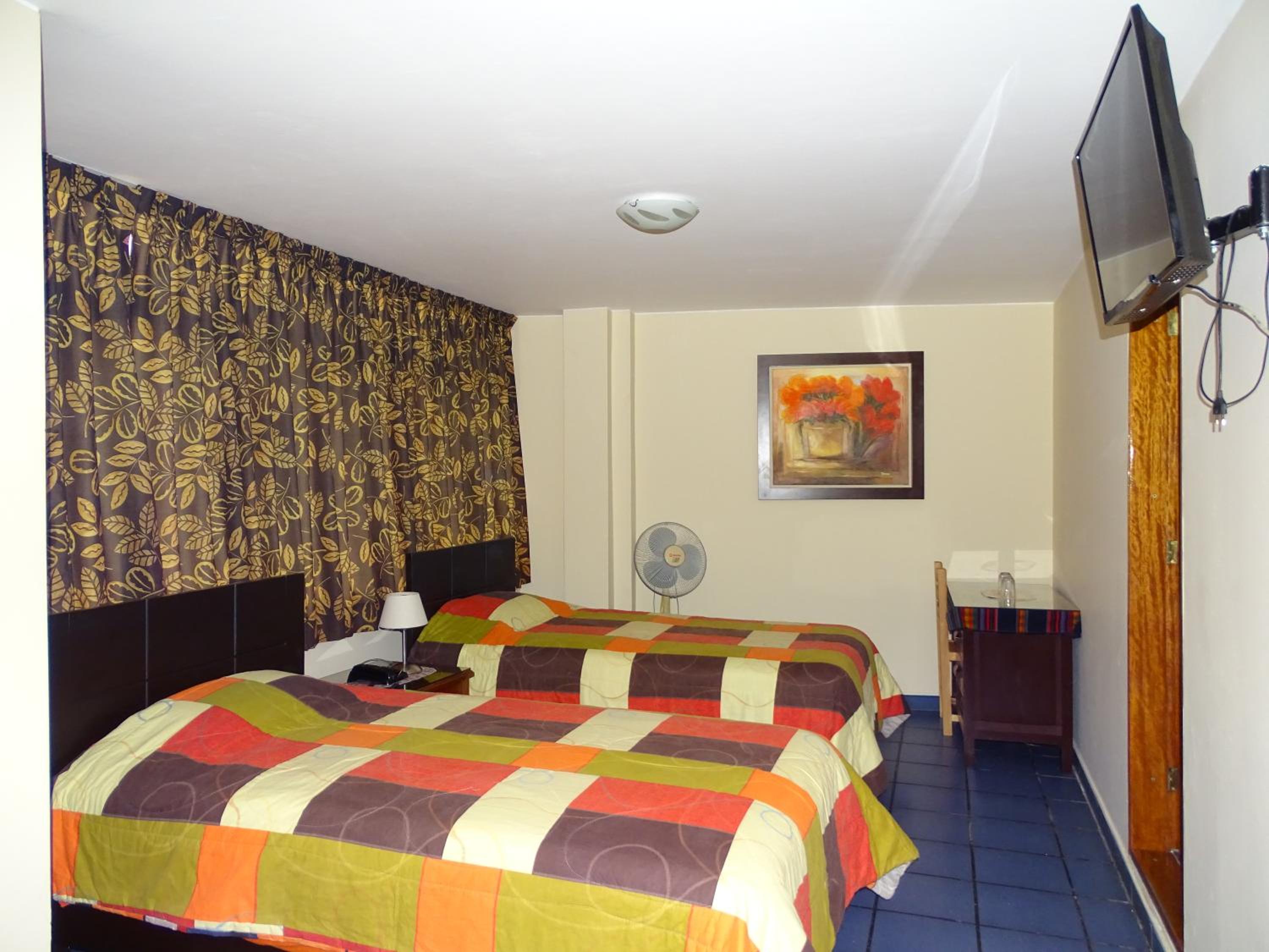 Standard Twin Room photo 3
