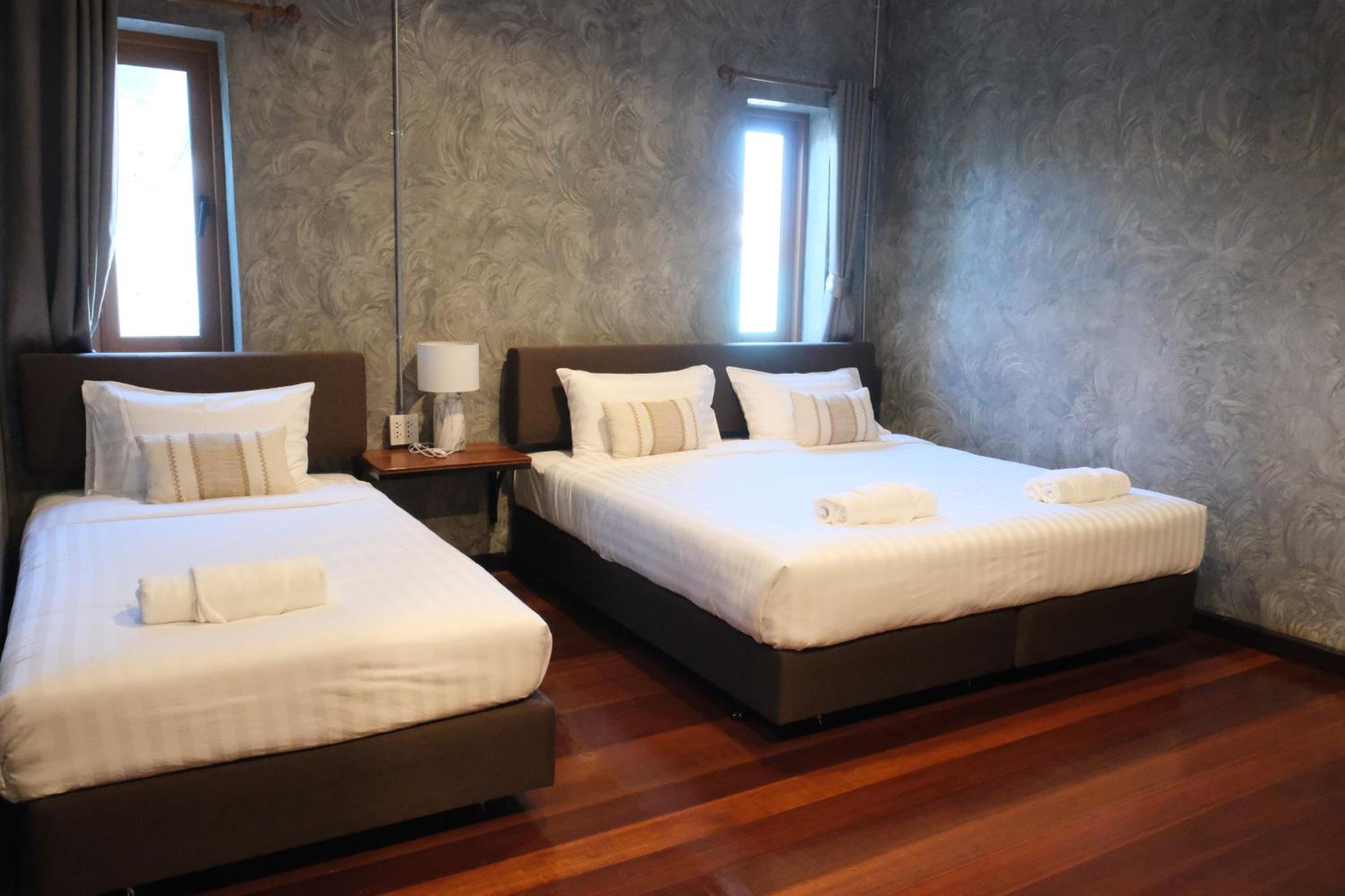 Superior Triple Room photo 2