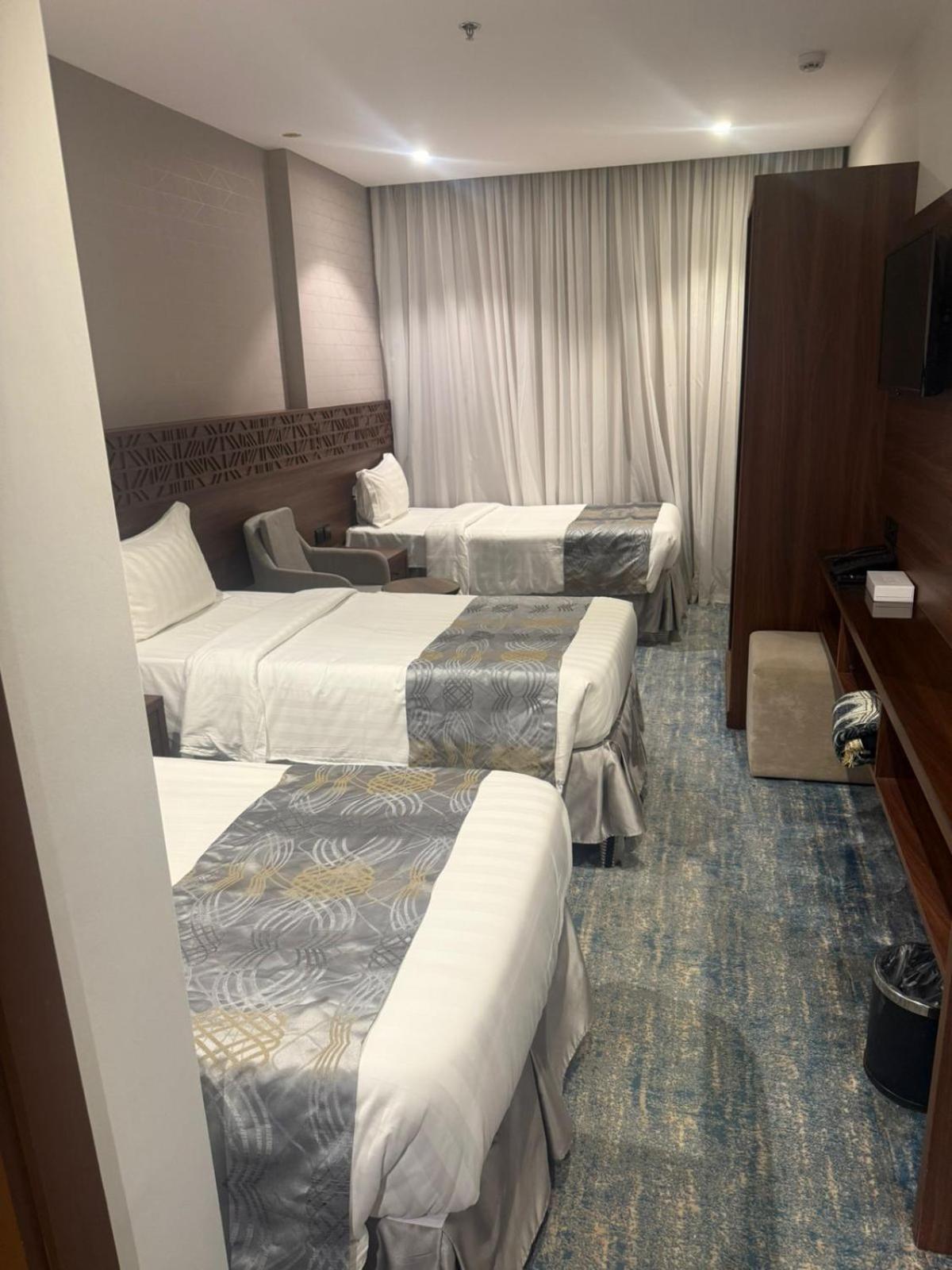 Three-Bedroom Suite photo 3