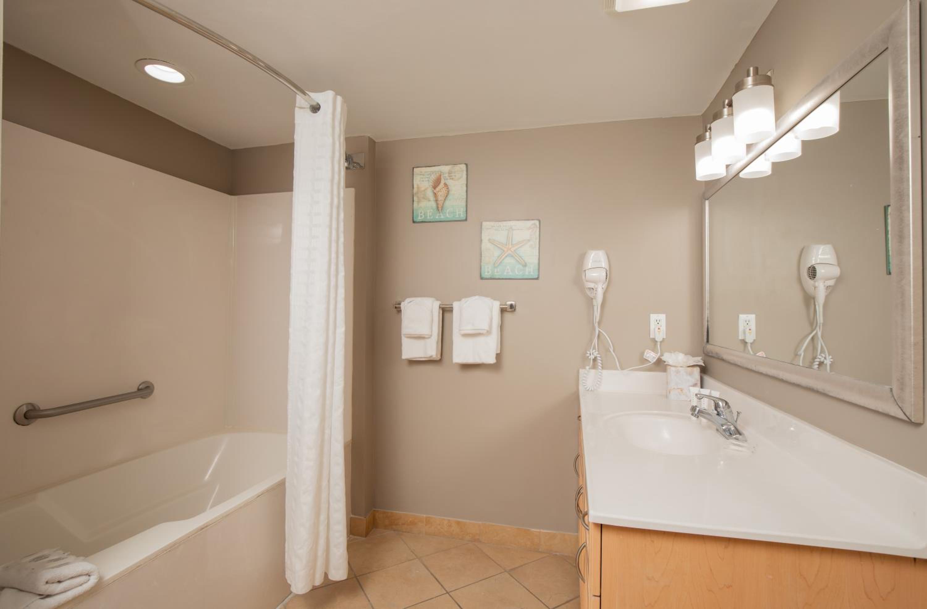 King Suite with Sea View