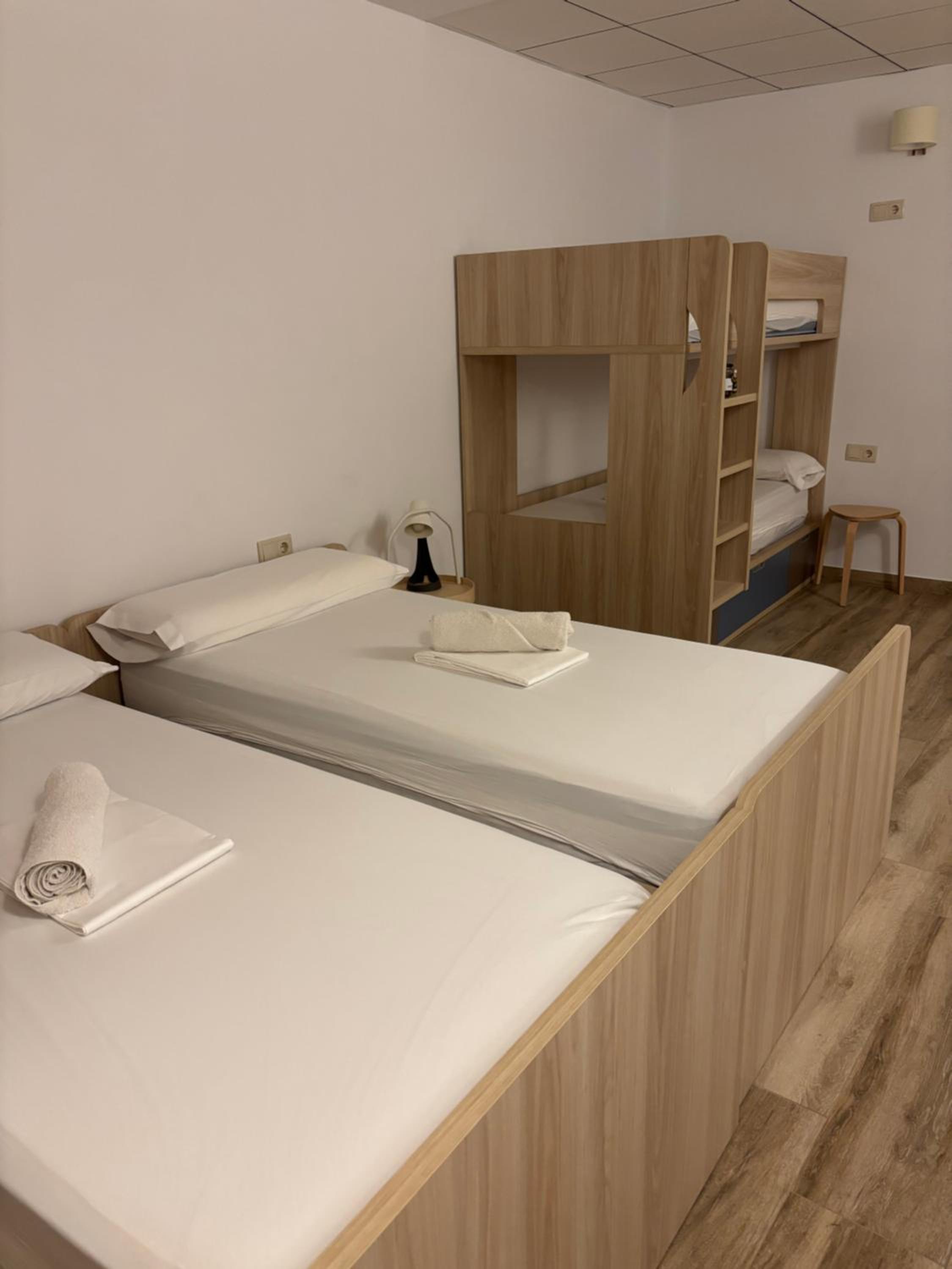 Quadruple Room - Photo 3
