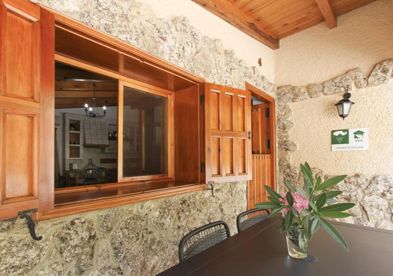 Two-Bedroom House photo 2