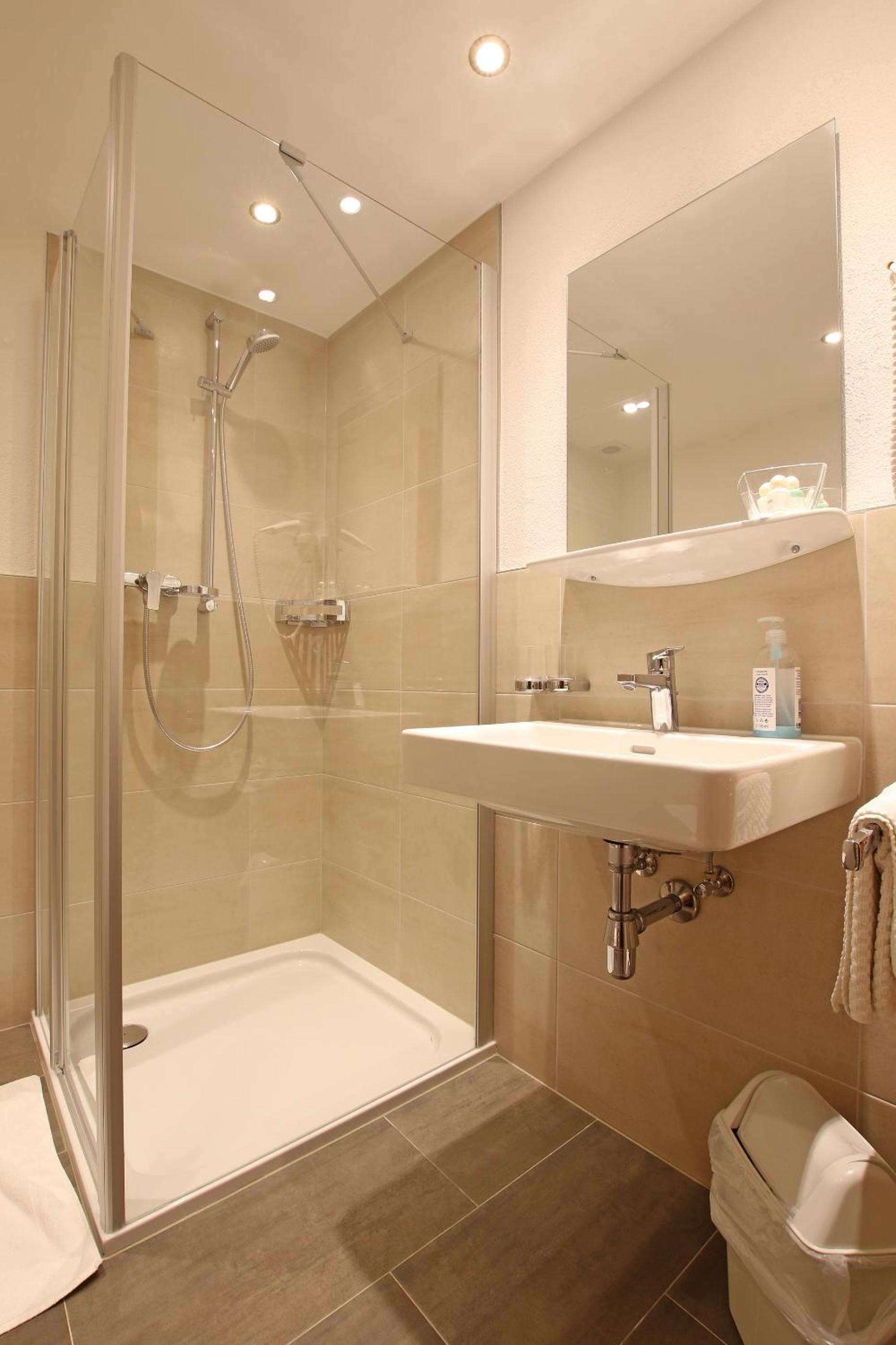Deluxe Twin Room photo 2