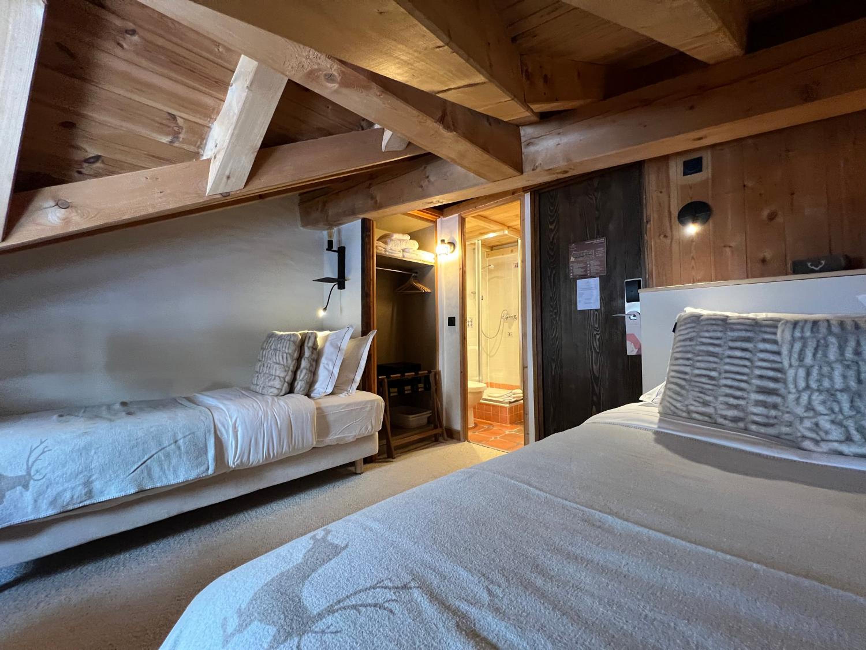 Economy Double or Twin Room photo 2