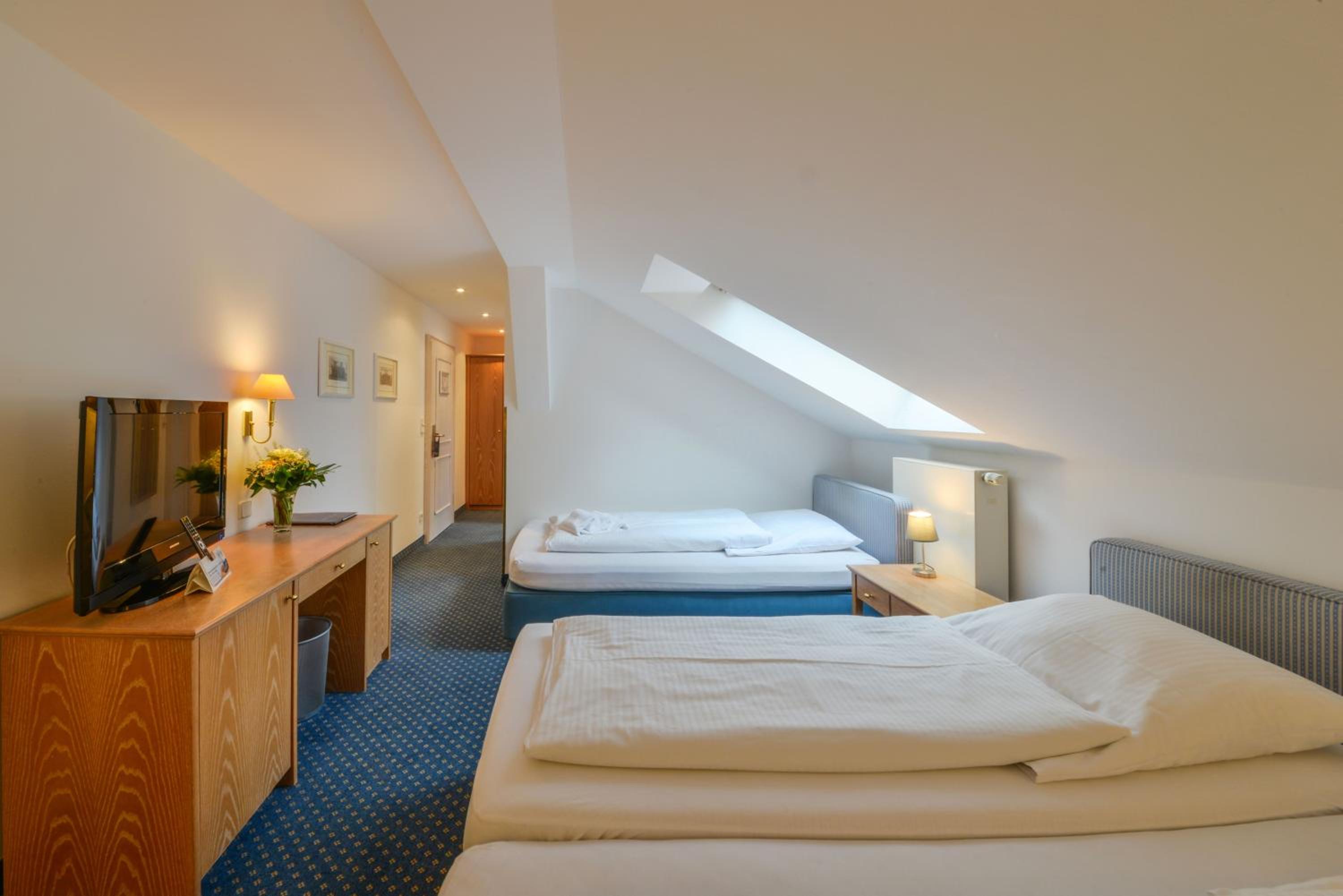Triple Room - Photo 2
