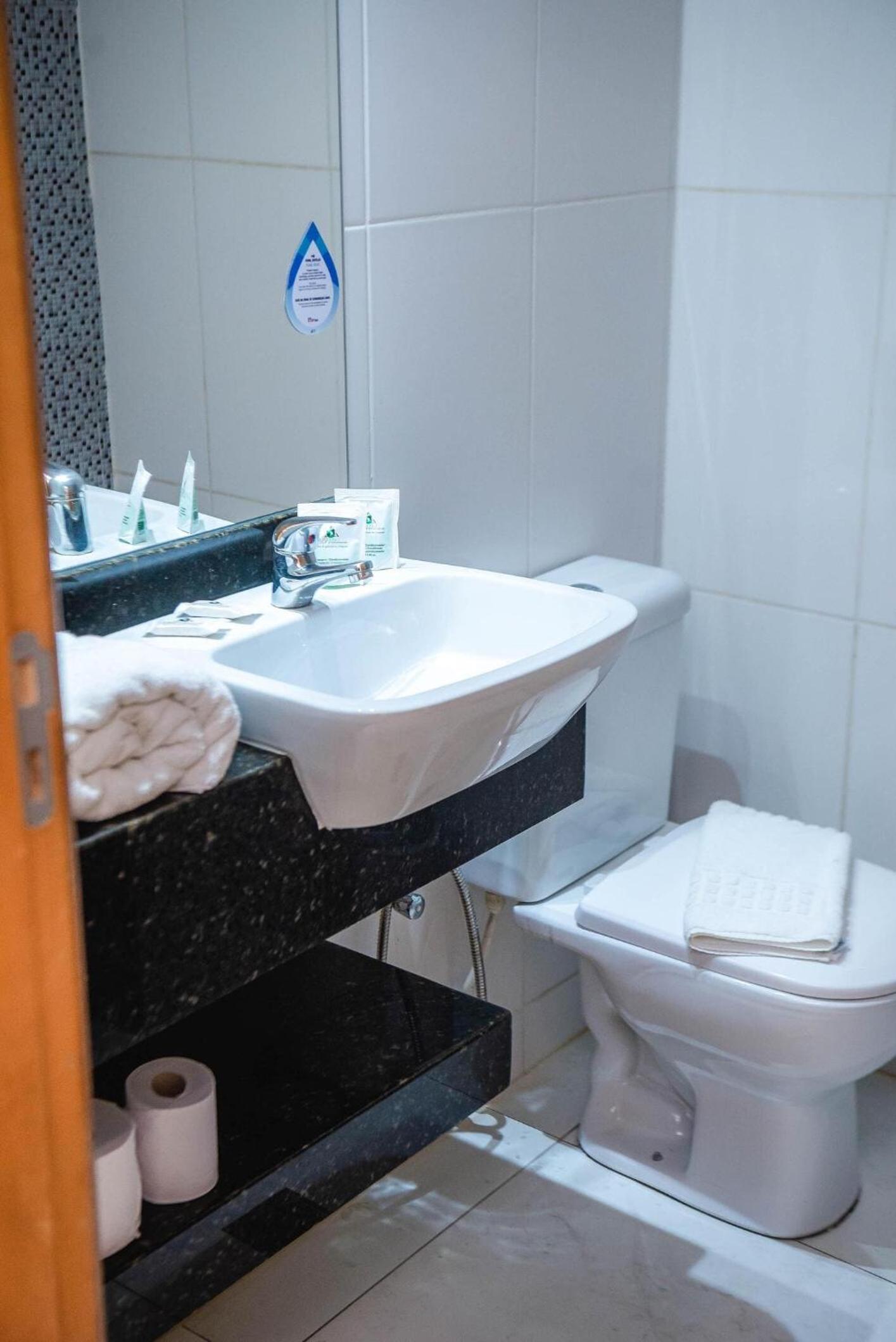 Standard Triple Room photo 2