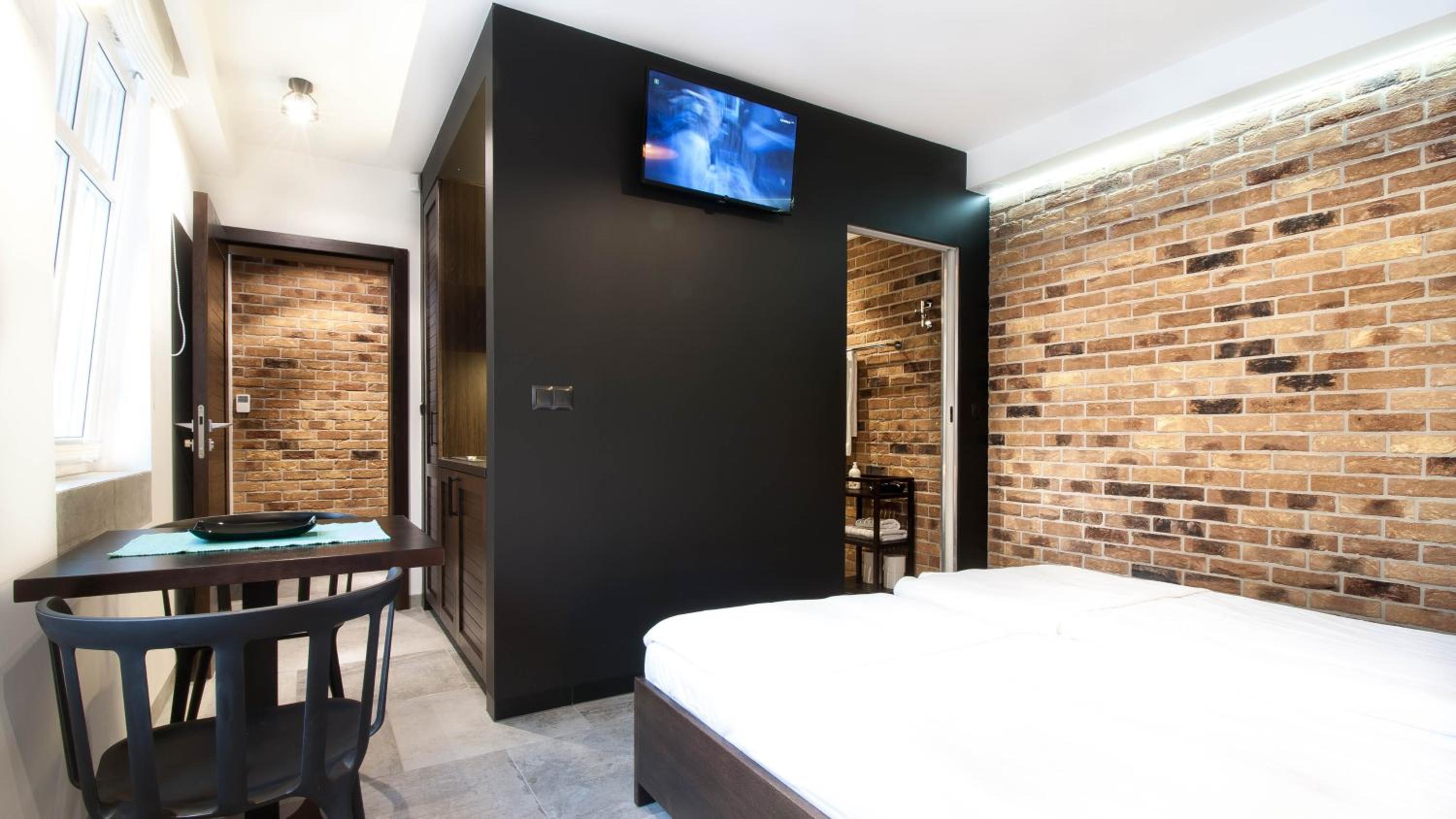 Twin or Double Room photo 1