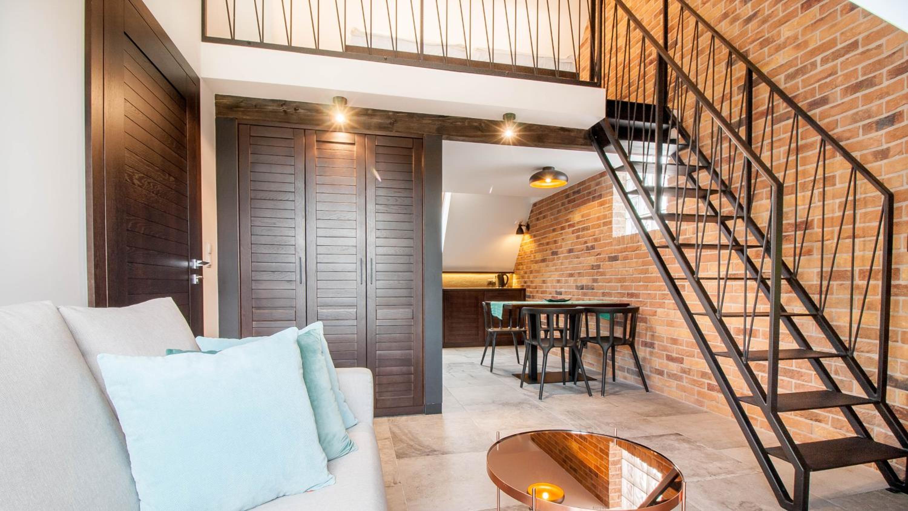 Quadruple Room - Photo 1