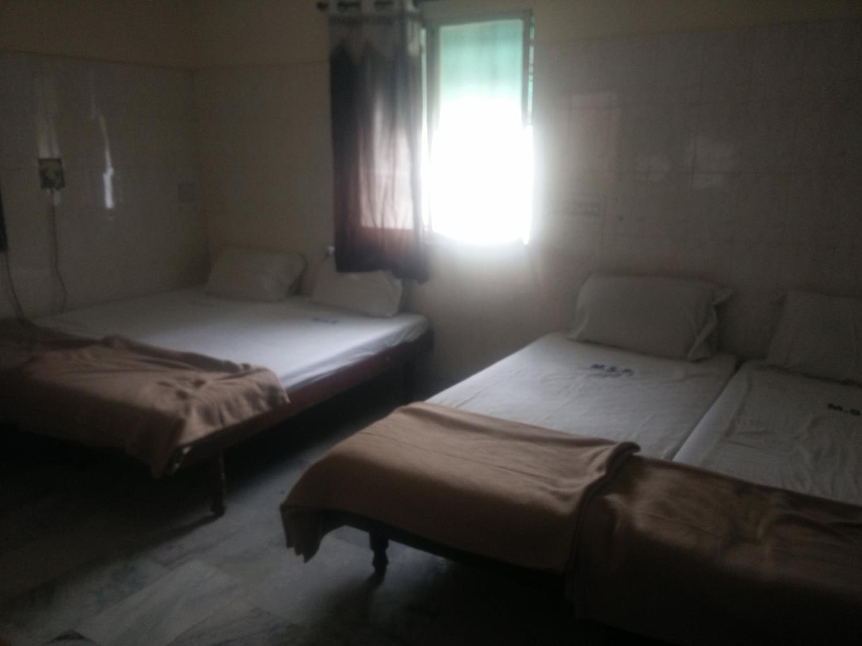 Deluxe Family Suite photo 2