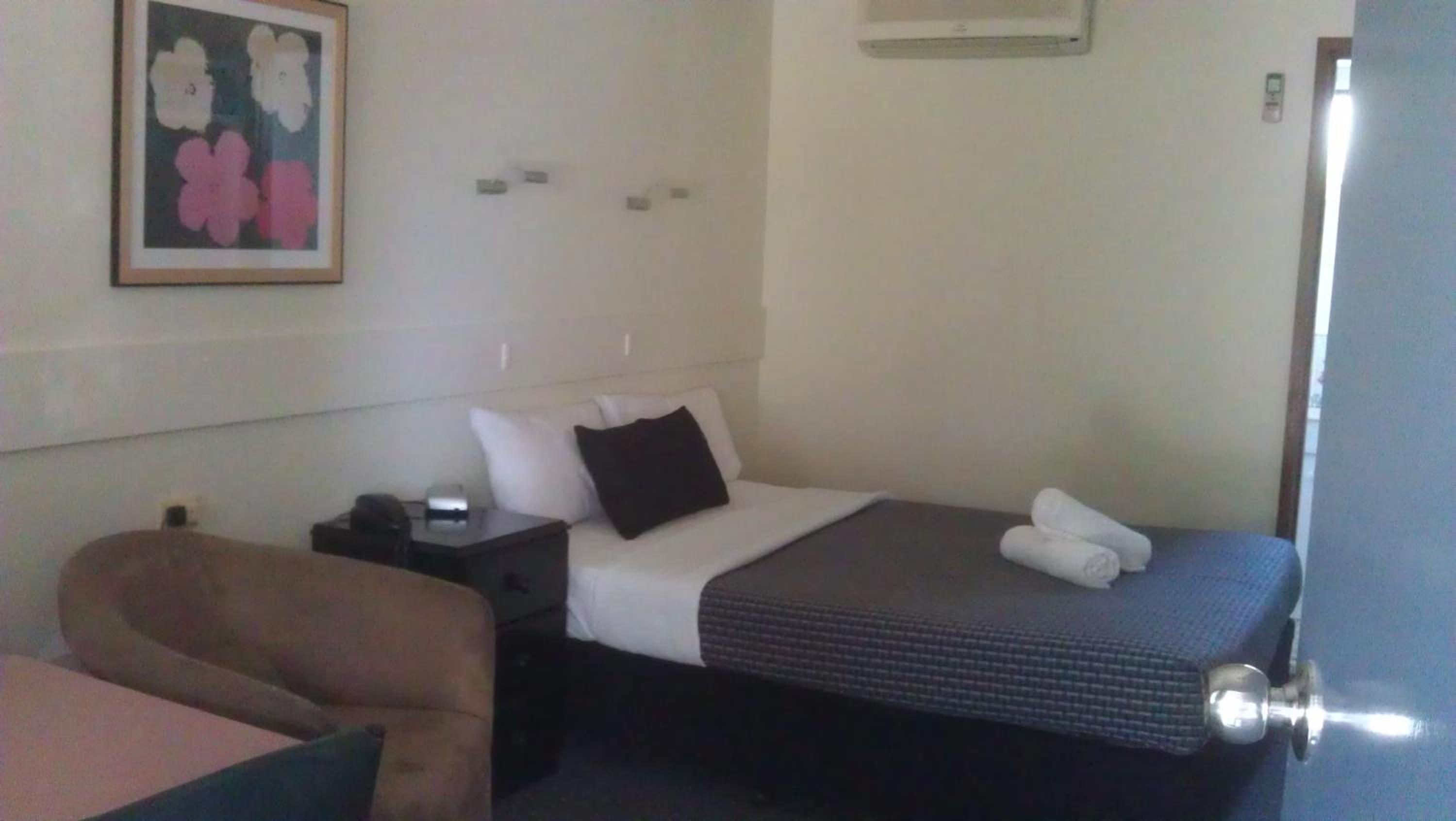 A Twin Room photo 1