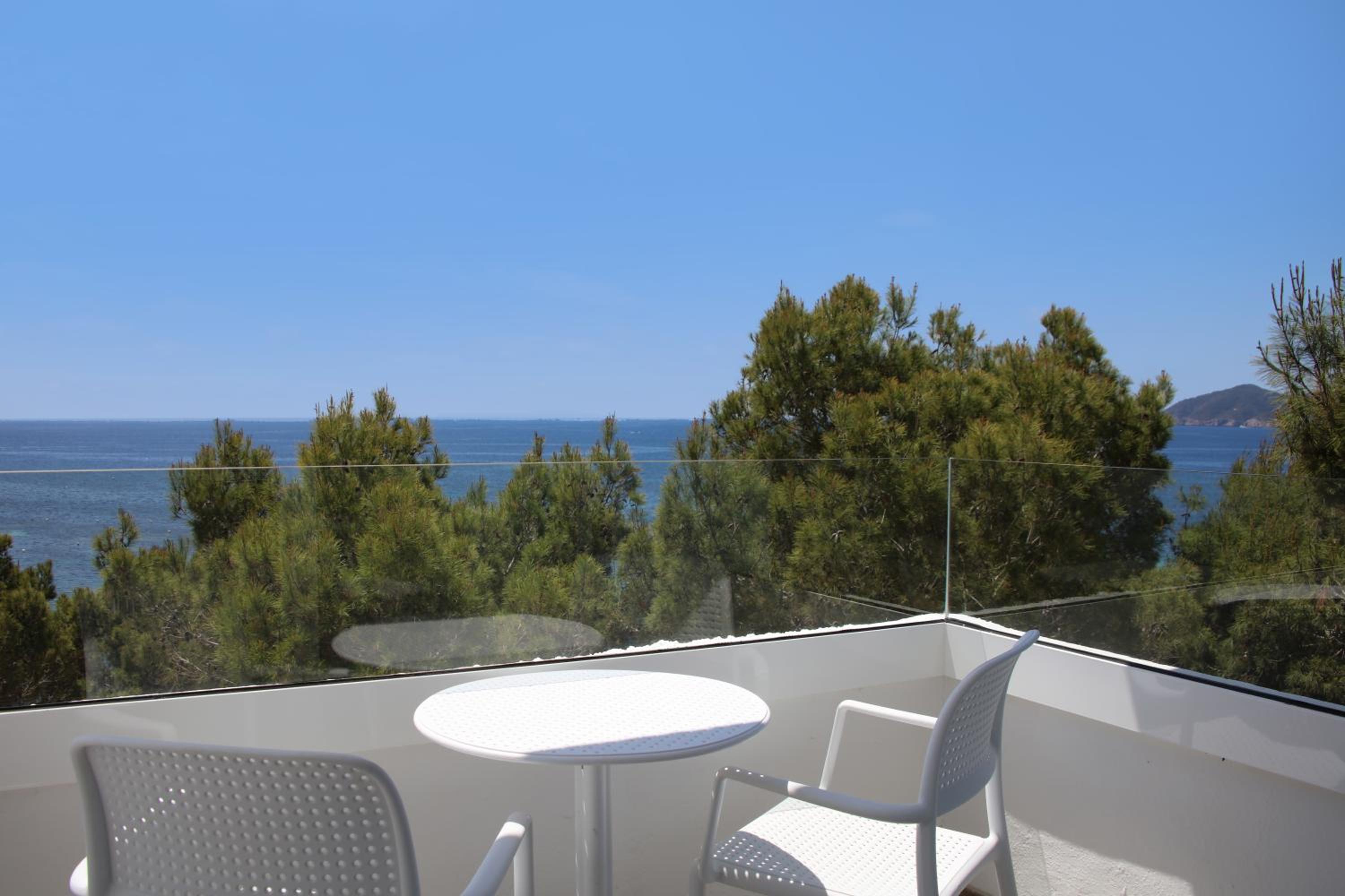Doble Side Sea View Priority Location - Photo 5