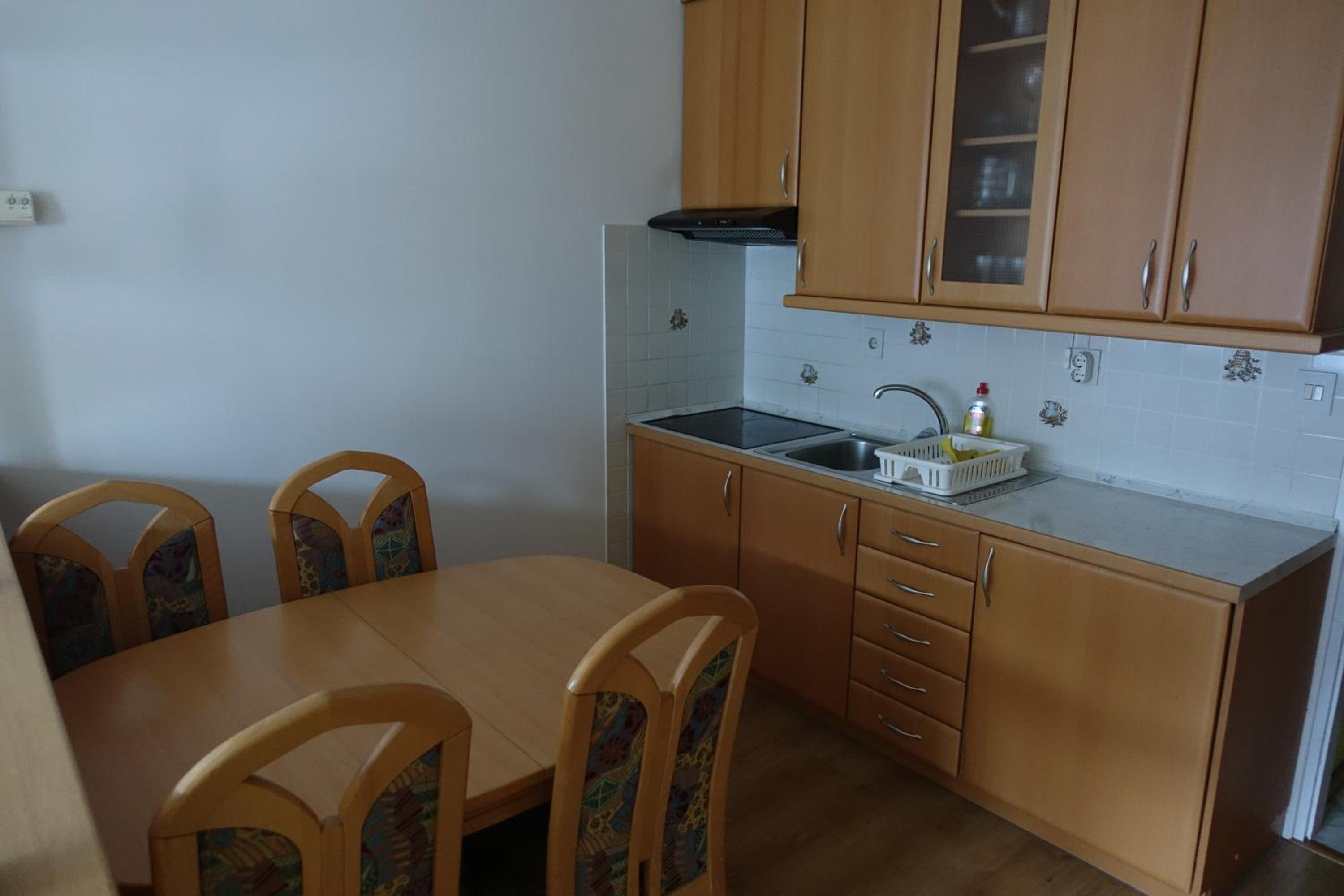 Apartment with Balcony photo 3