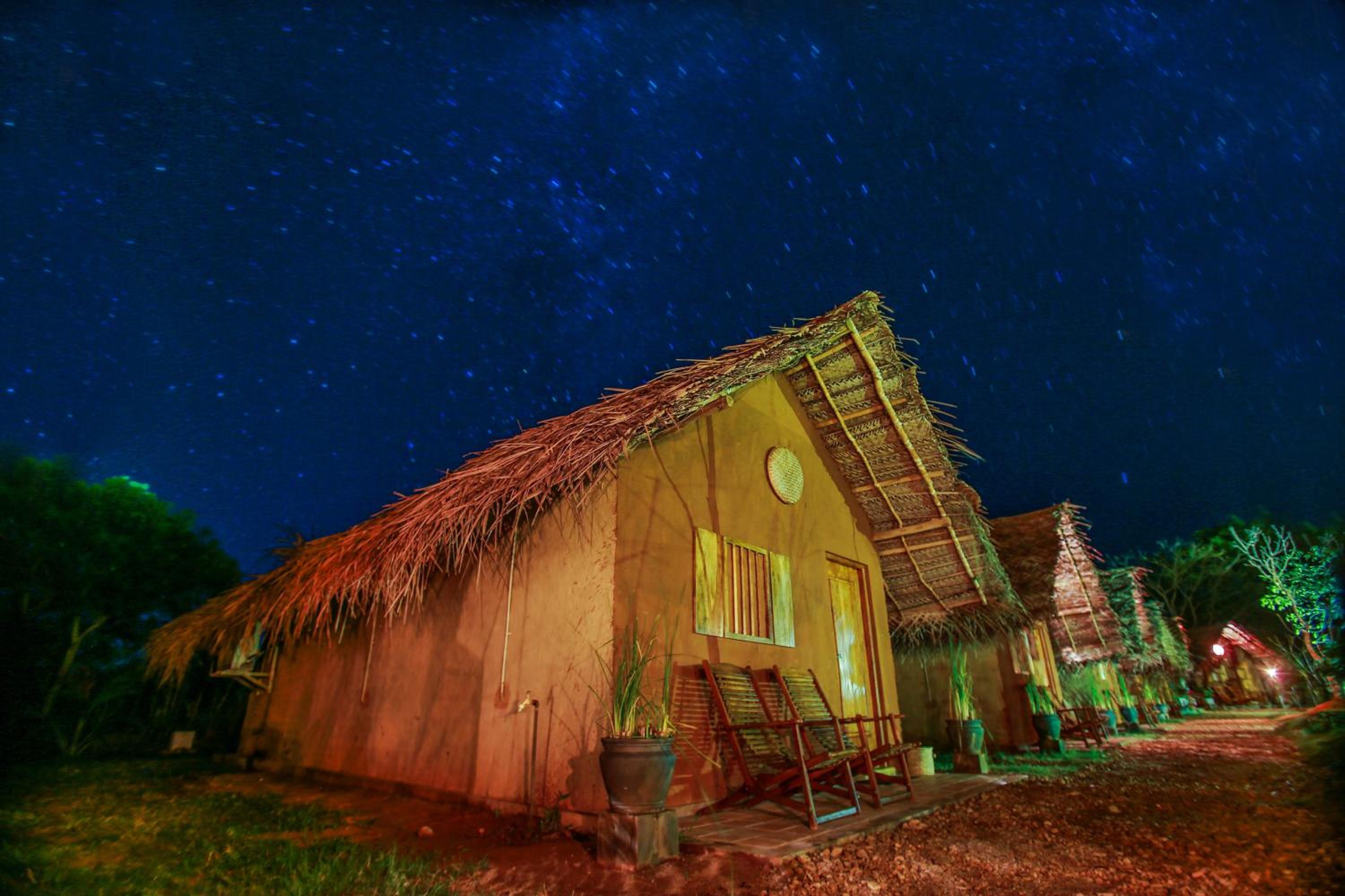 Deluxe Chalet with Mountain View (20% off on Yala Safari, Early Check-in & Late Check-out on Availability Basis and 10% off on Tuk Tuk Village Tours) photo 3