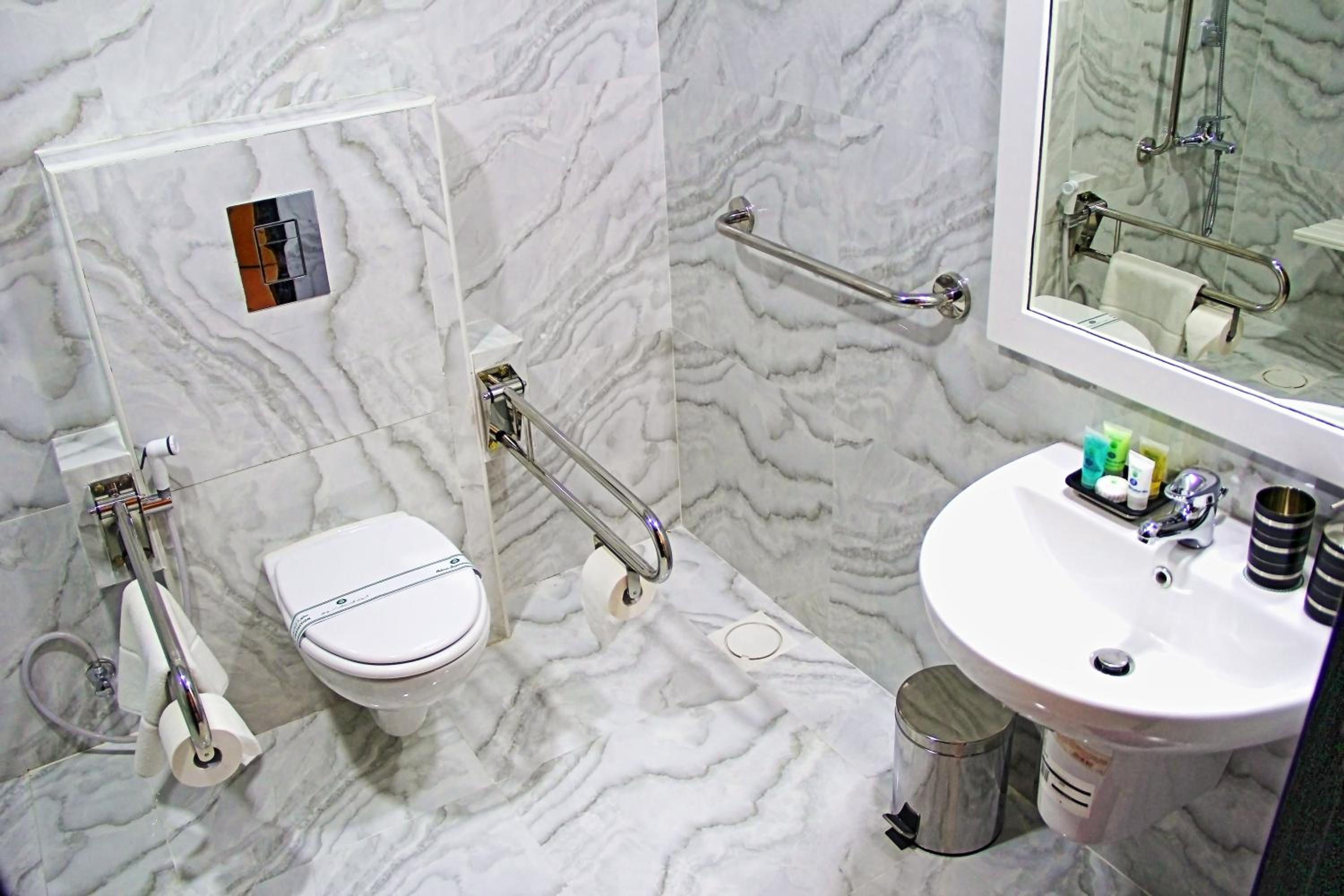 Double Room - Photo 3