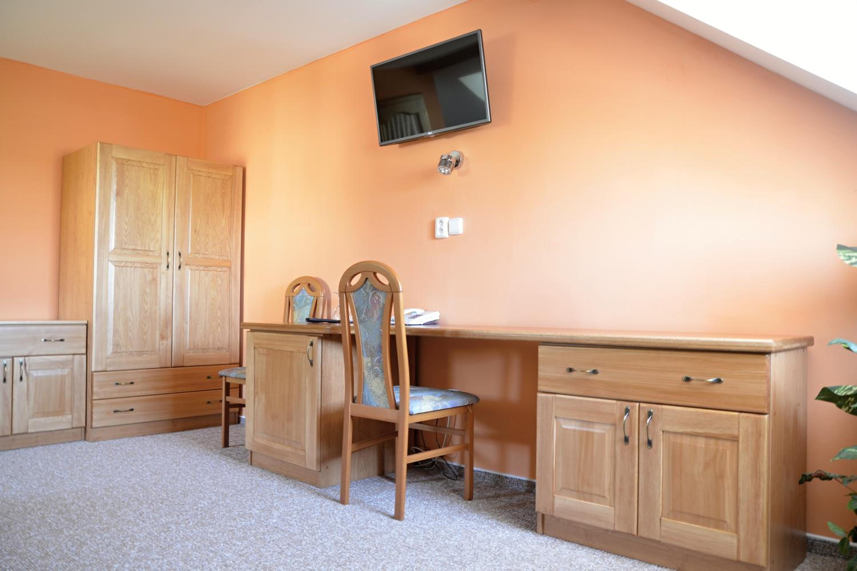 Quadruple Room - Photo 3