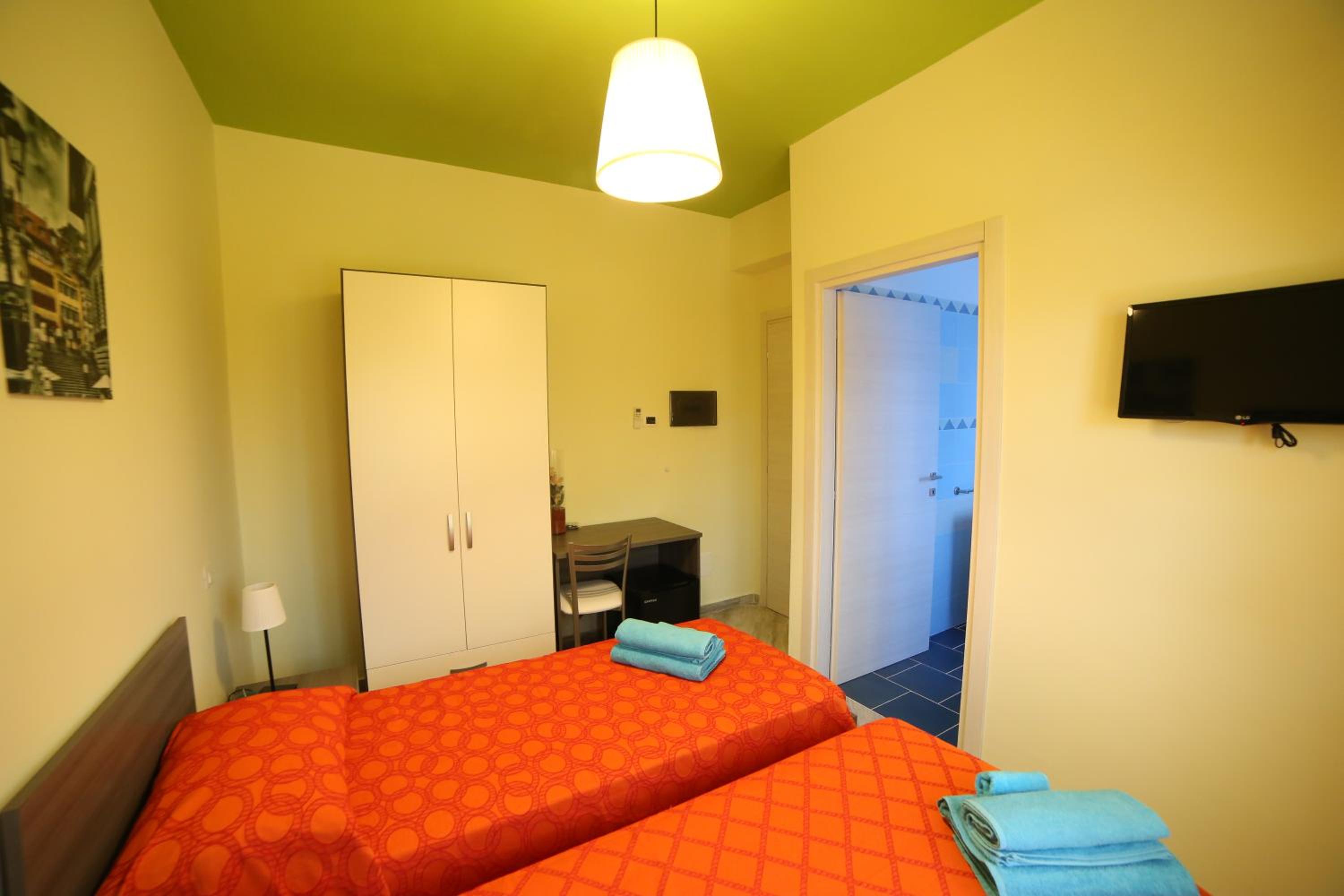 Deluxe Double or Twin Room with Garden View photo 2