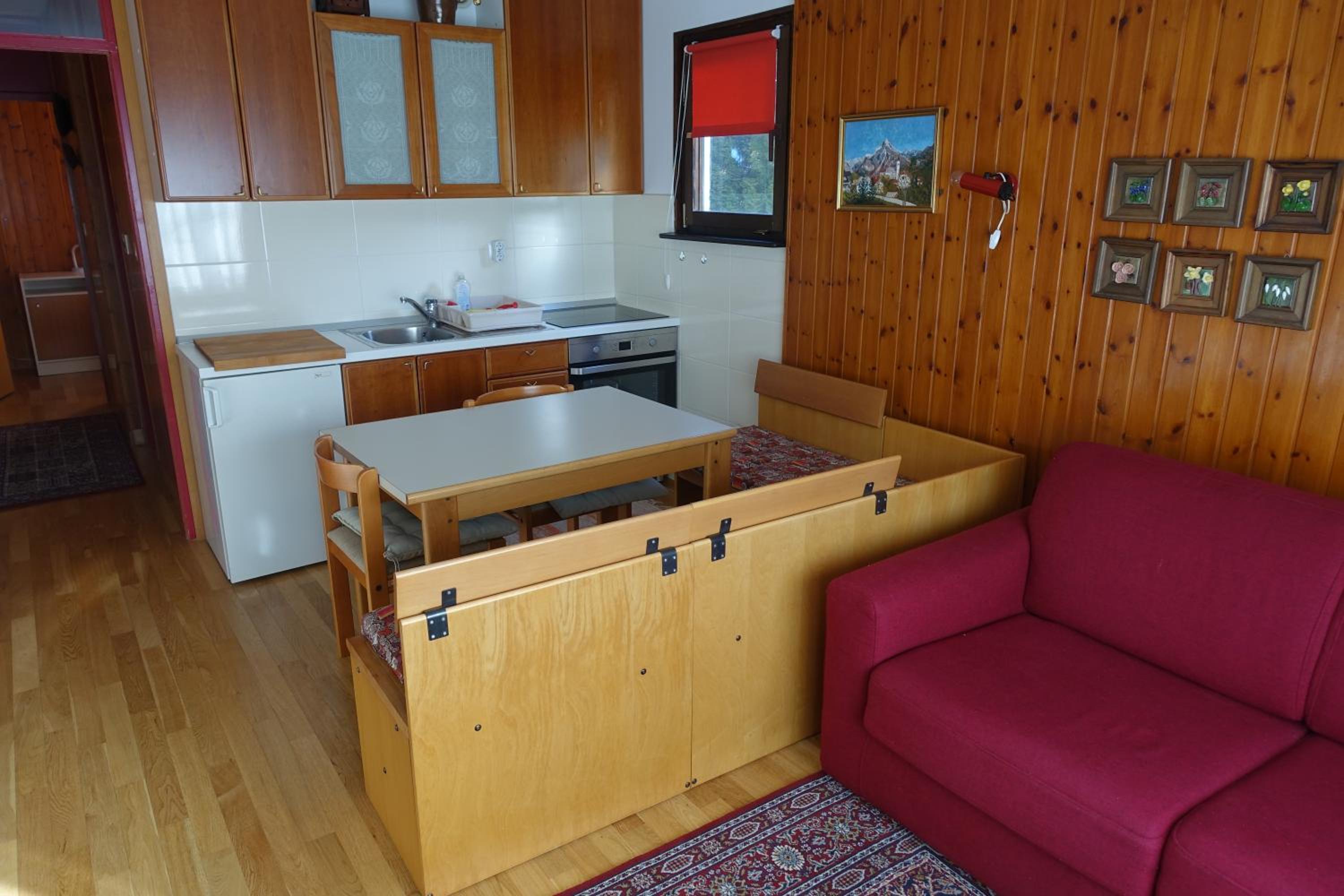 One-Bedroom Apartment with Balcony photo 3
