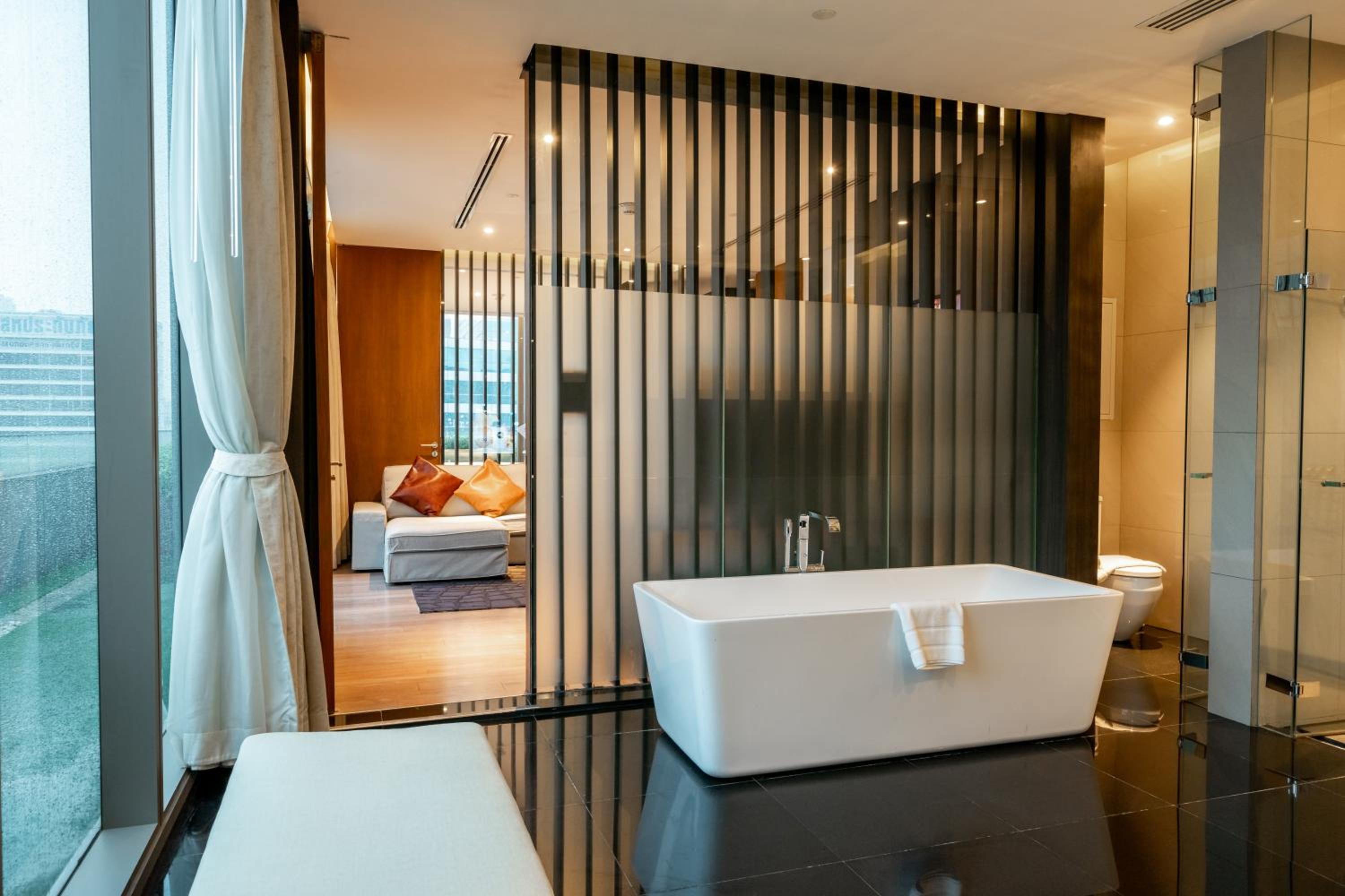 AMARA SUITE, Lounge Access with Special Benefits photo 3