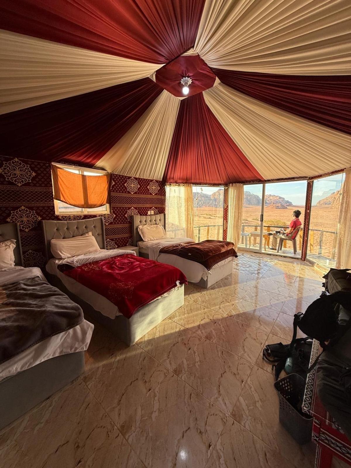 Triple Room with Private Bathroom photo 1