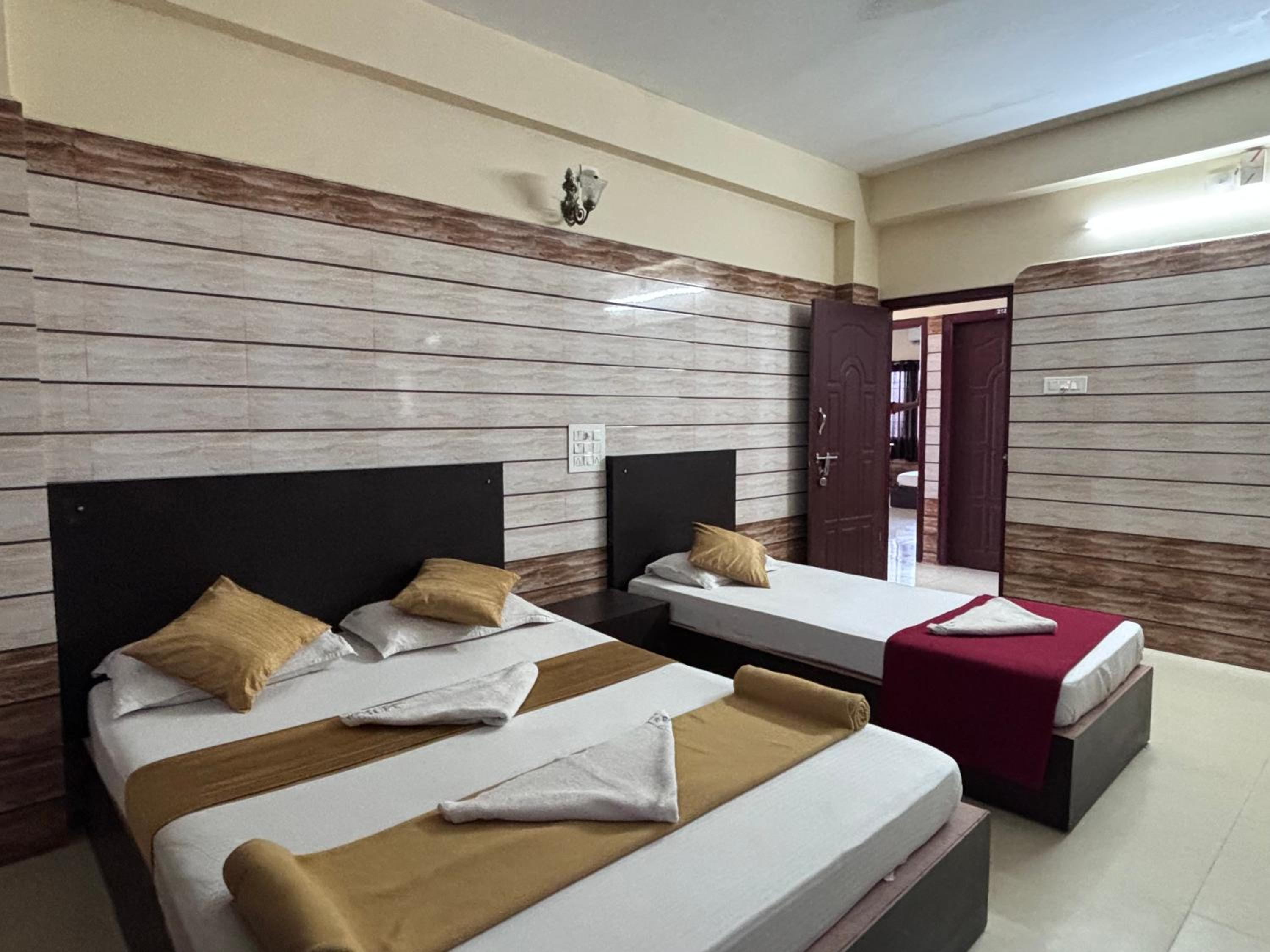 Deluxe Triple Room photo 1