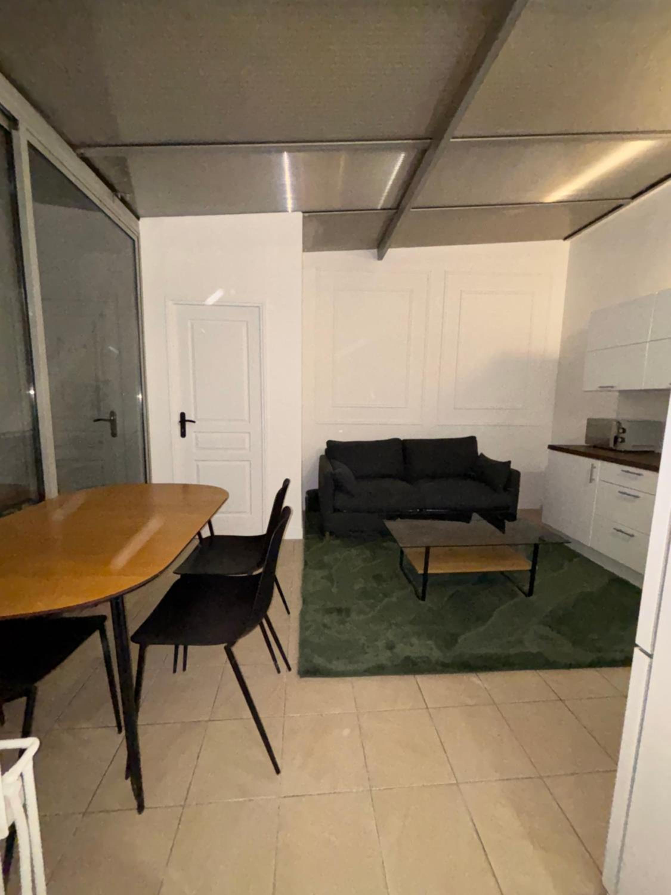 Two-Bedroom Apartment with Terrace photo 3