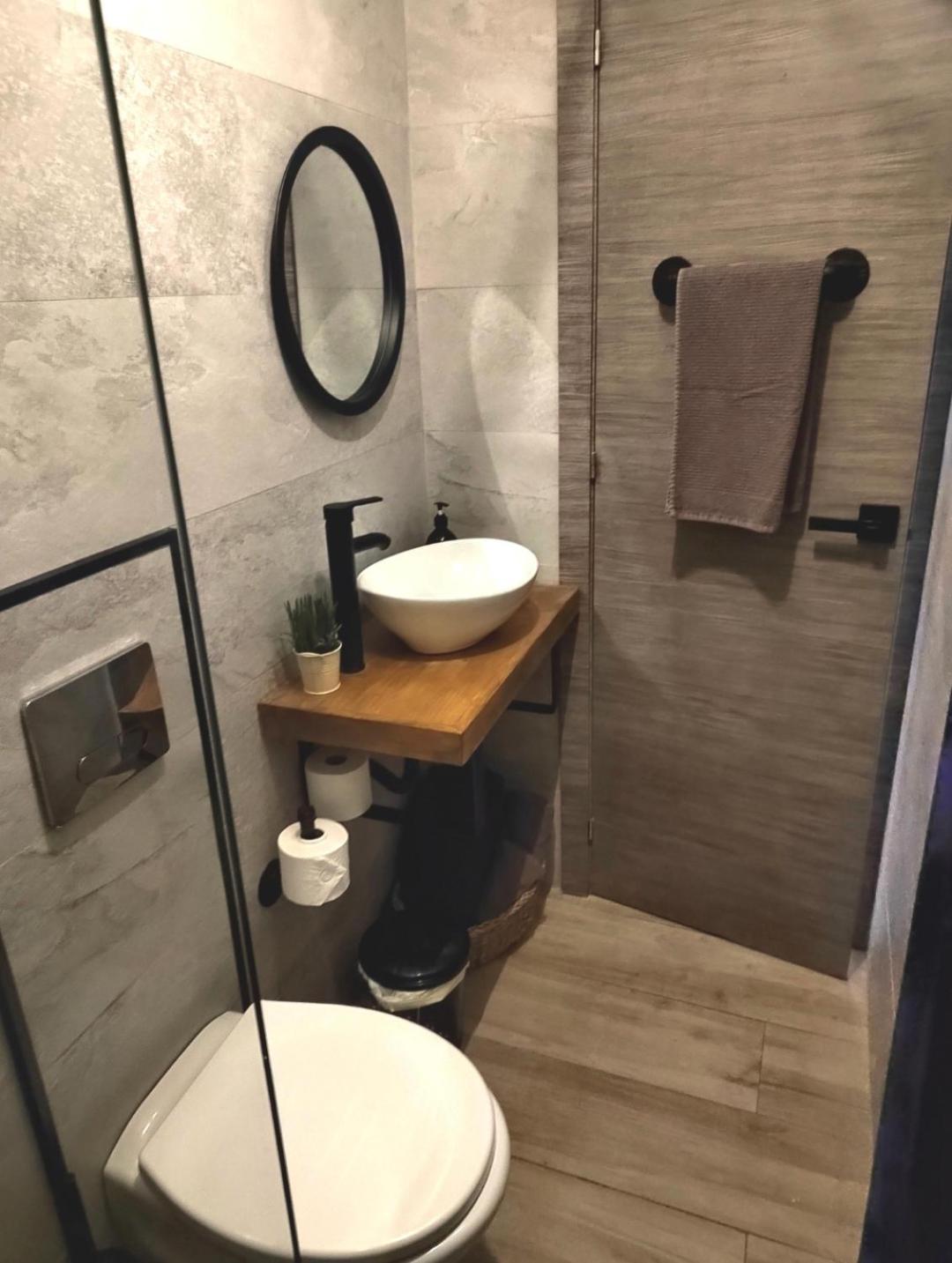 Double or Twin Room with Private External Bathroom
