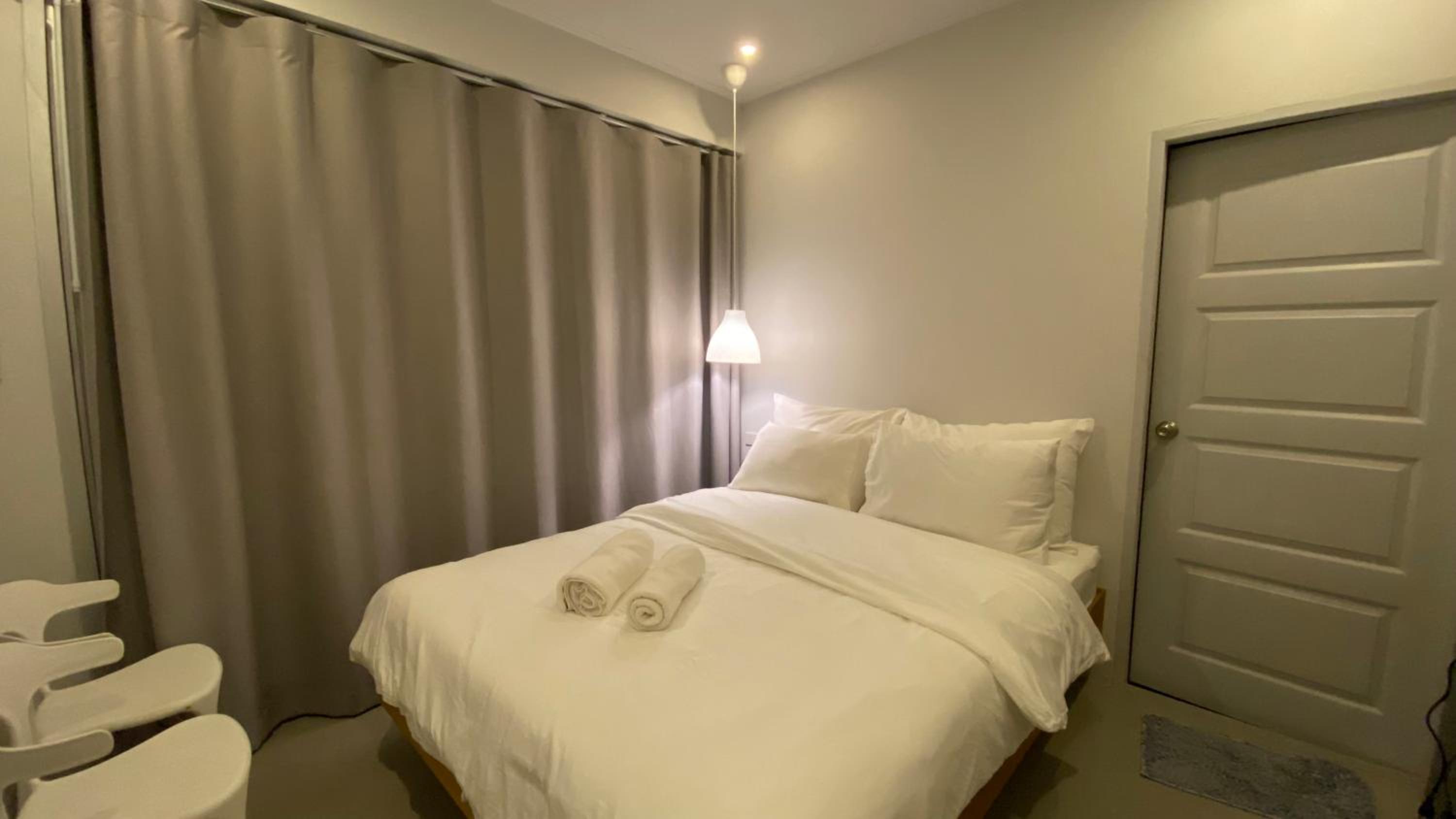 Budget Double Room photo 3