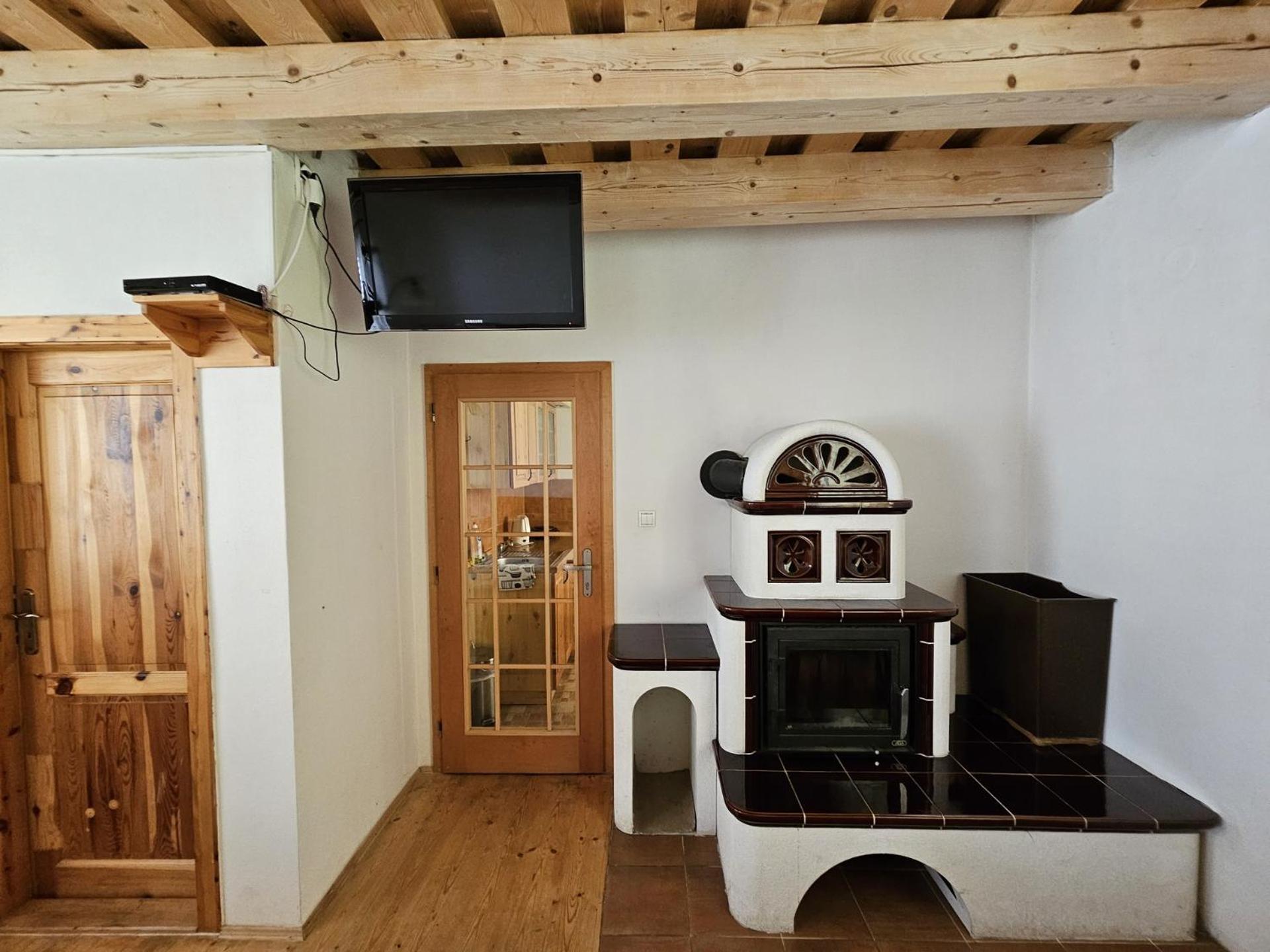 One-Bedroom Apartment with Garden
