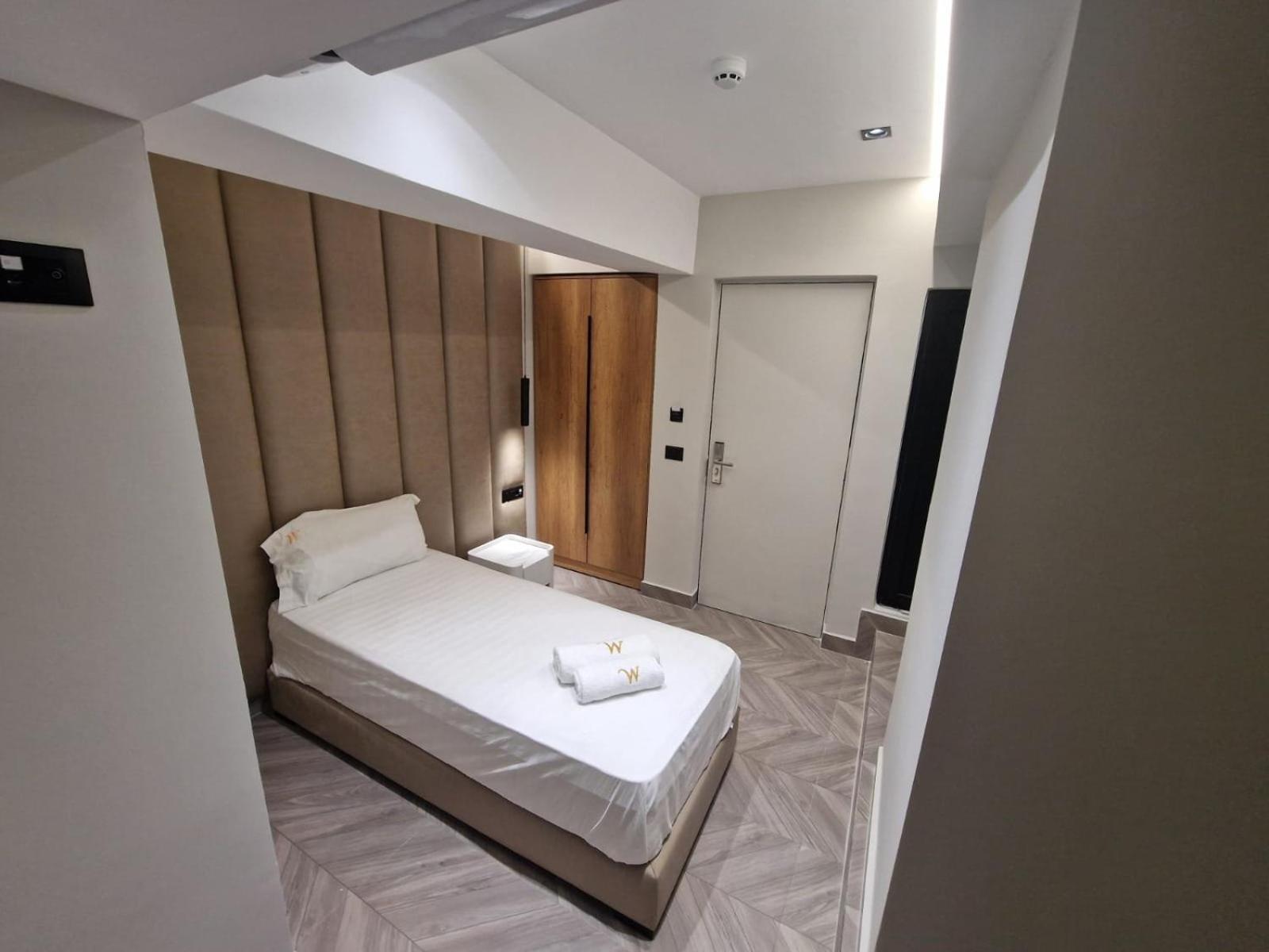 Single Room with Private Bathroom