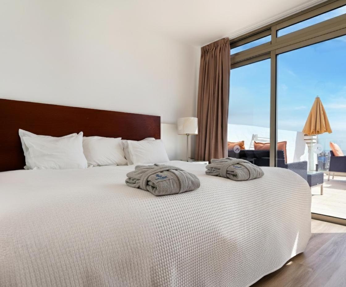 Studio with Sea View
