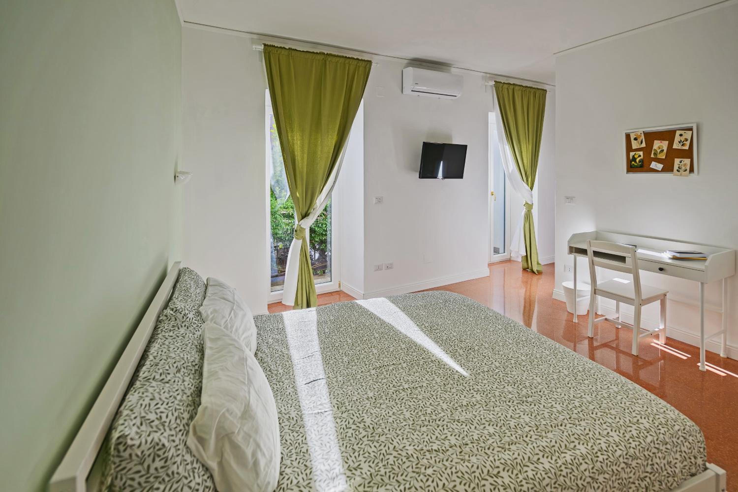 Double Room with Balcony photo 1