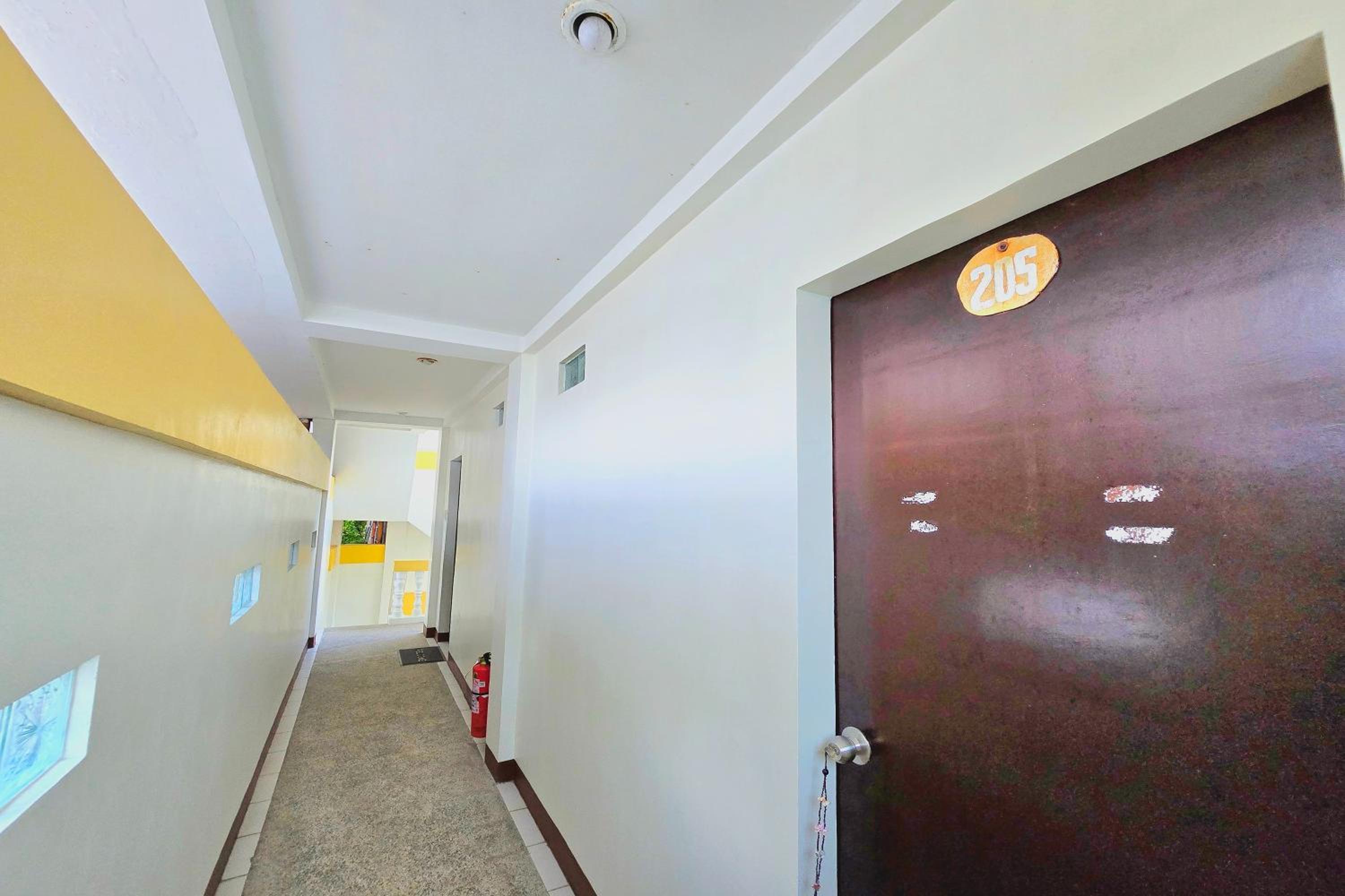 Standard Triple Room - Photo 13