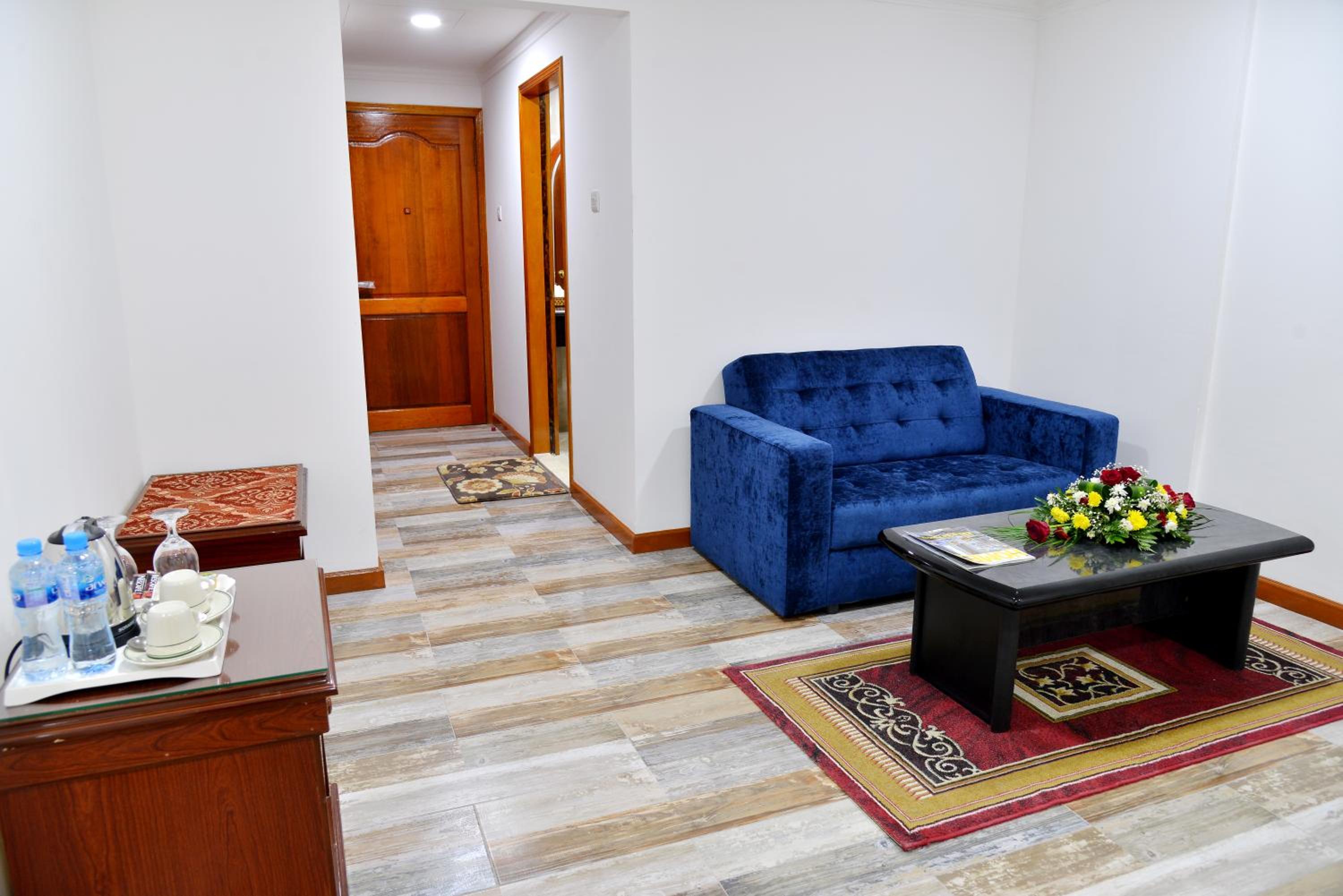Double Room - Photo 7