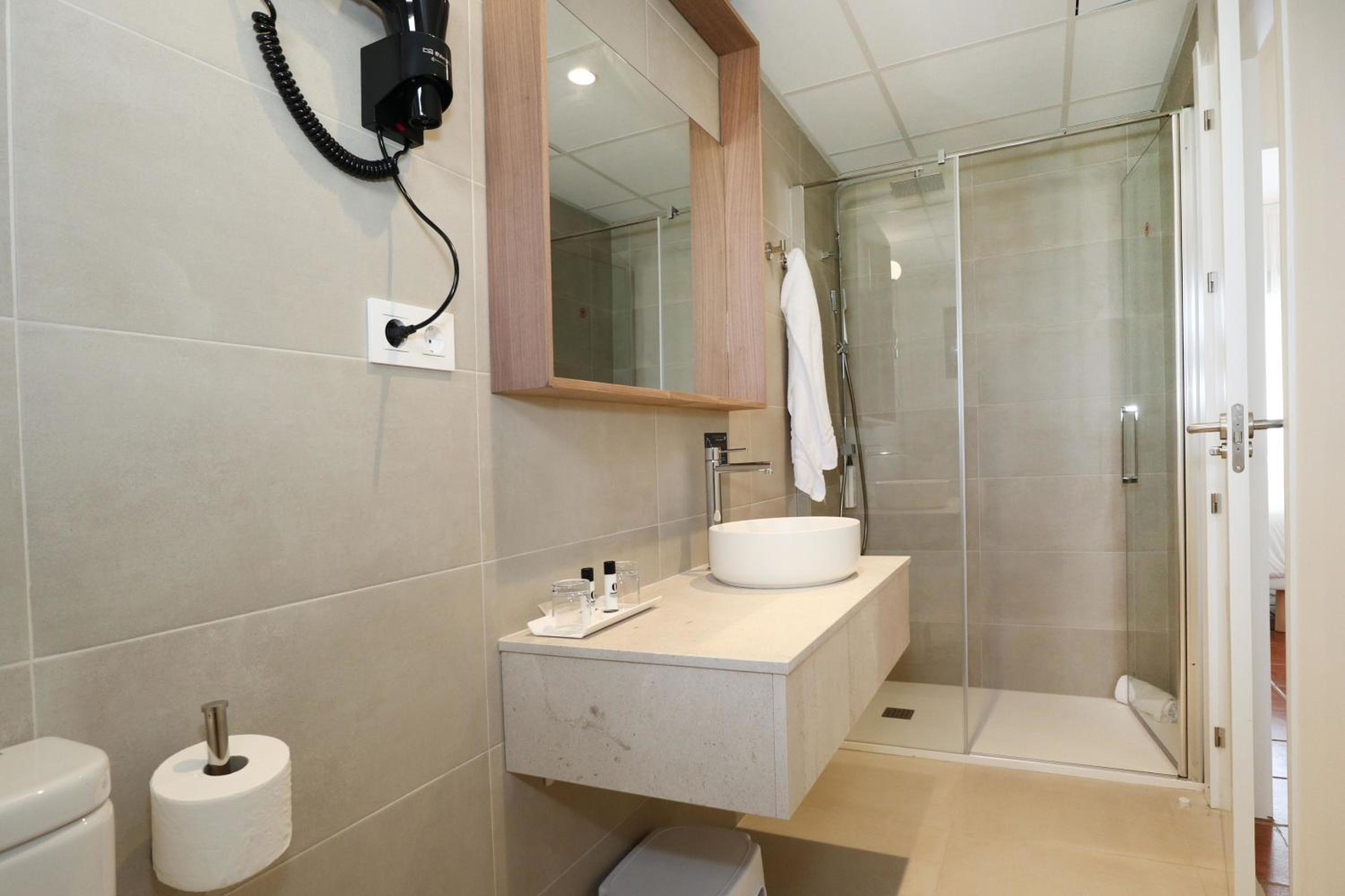 Standard Twin Room with Balcony (3 Adults + 1 Child)