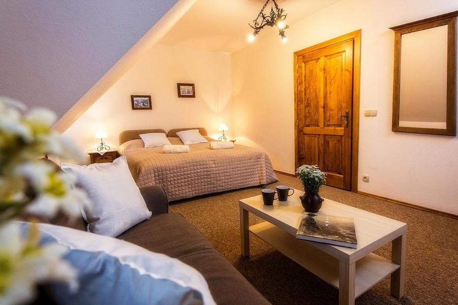 Classic Triple Room photo 1