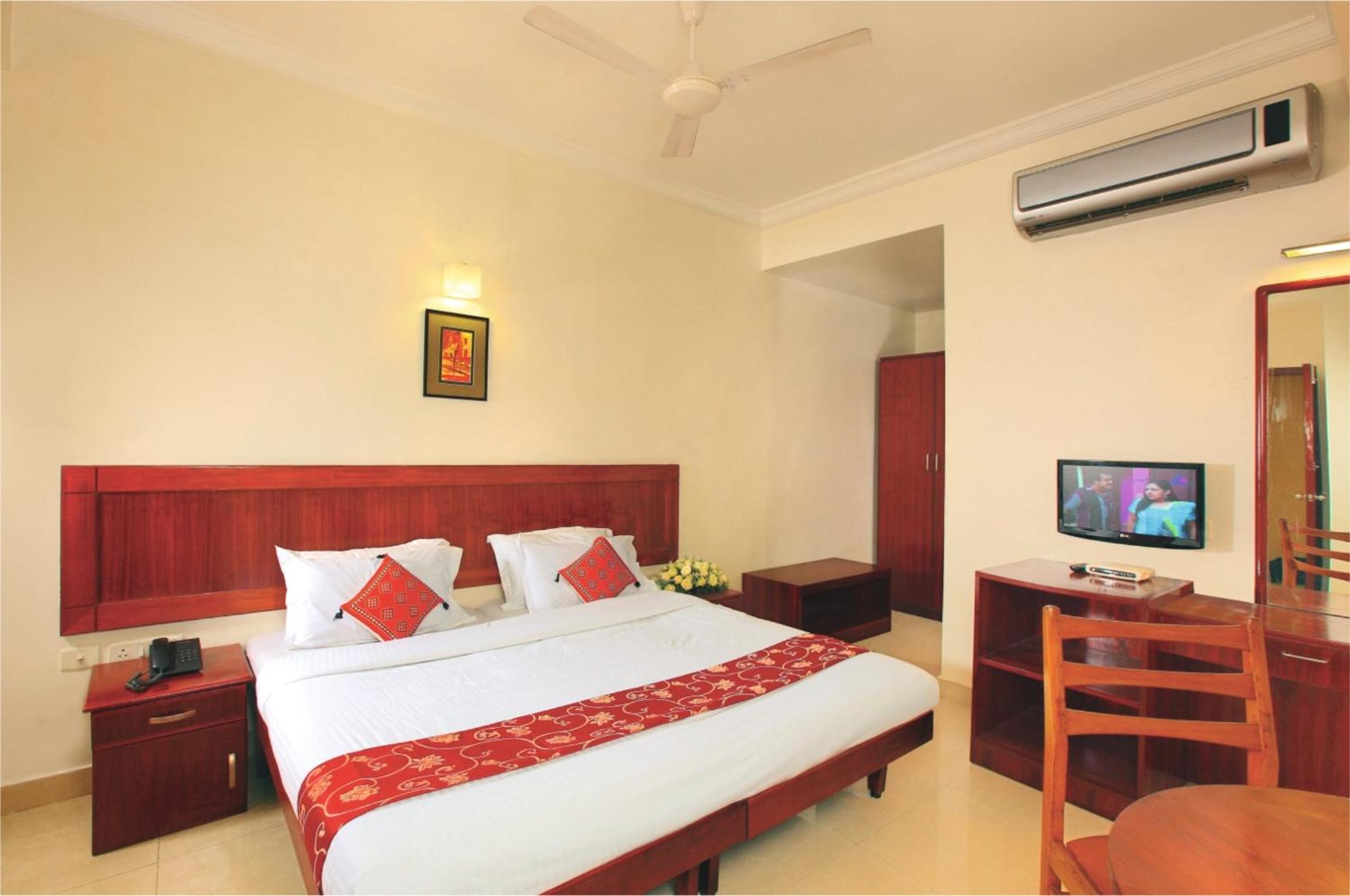 Deluxe Double Room photo 2