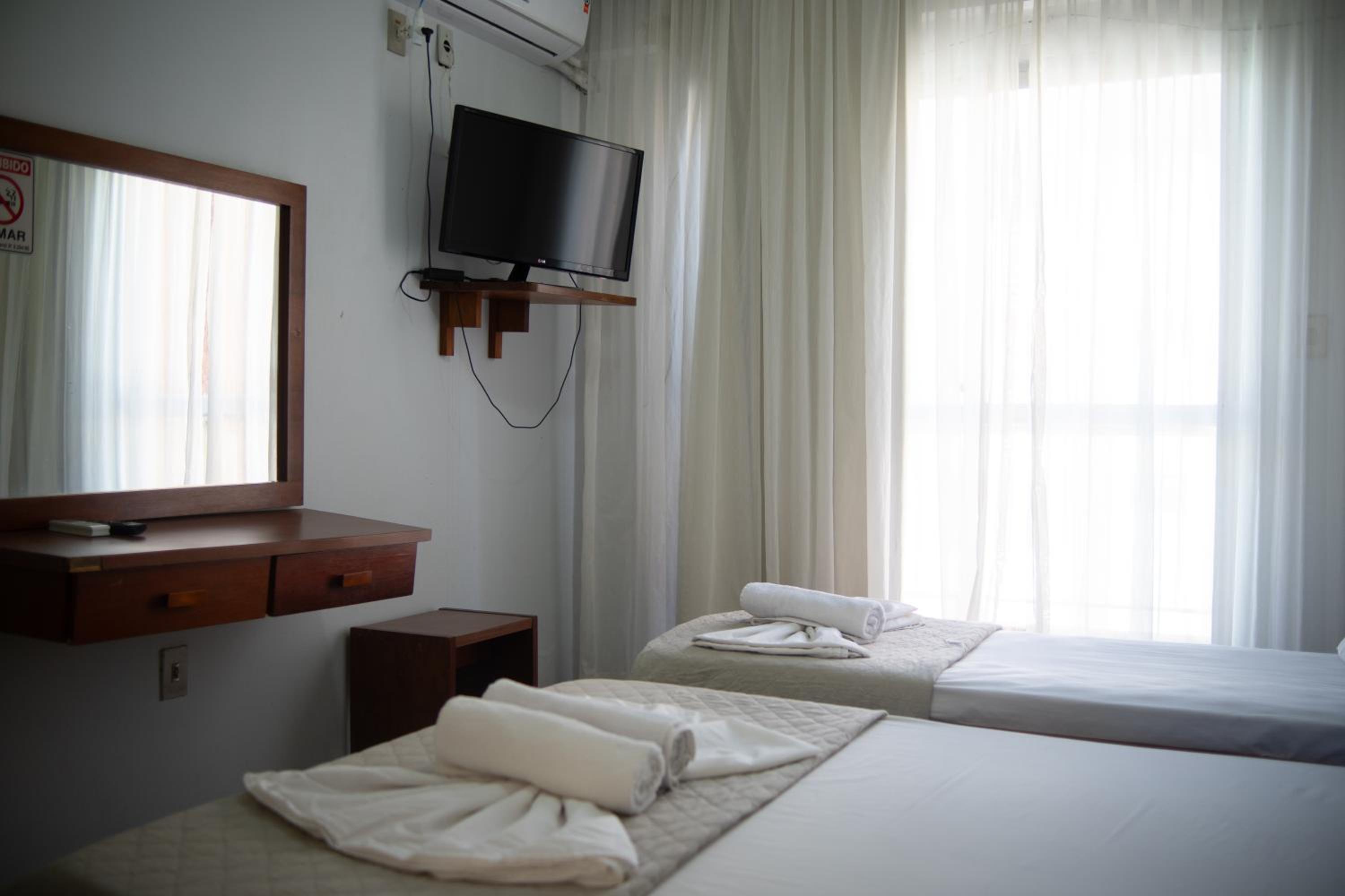 Standard Triple Room photo 2