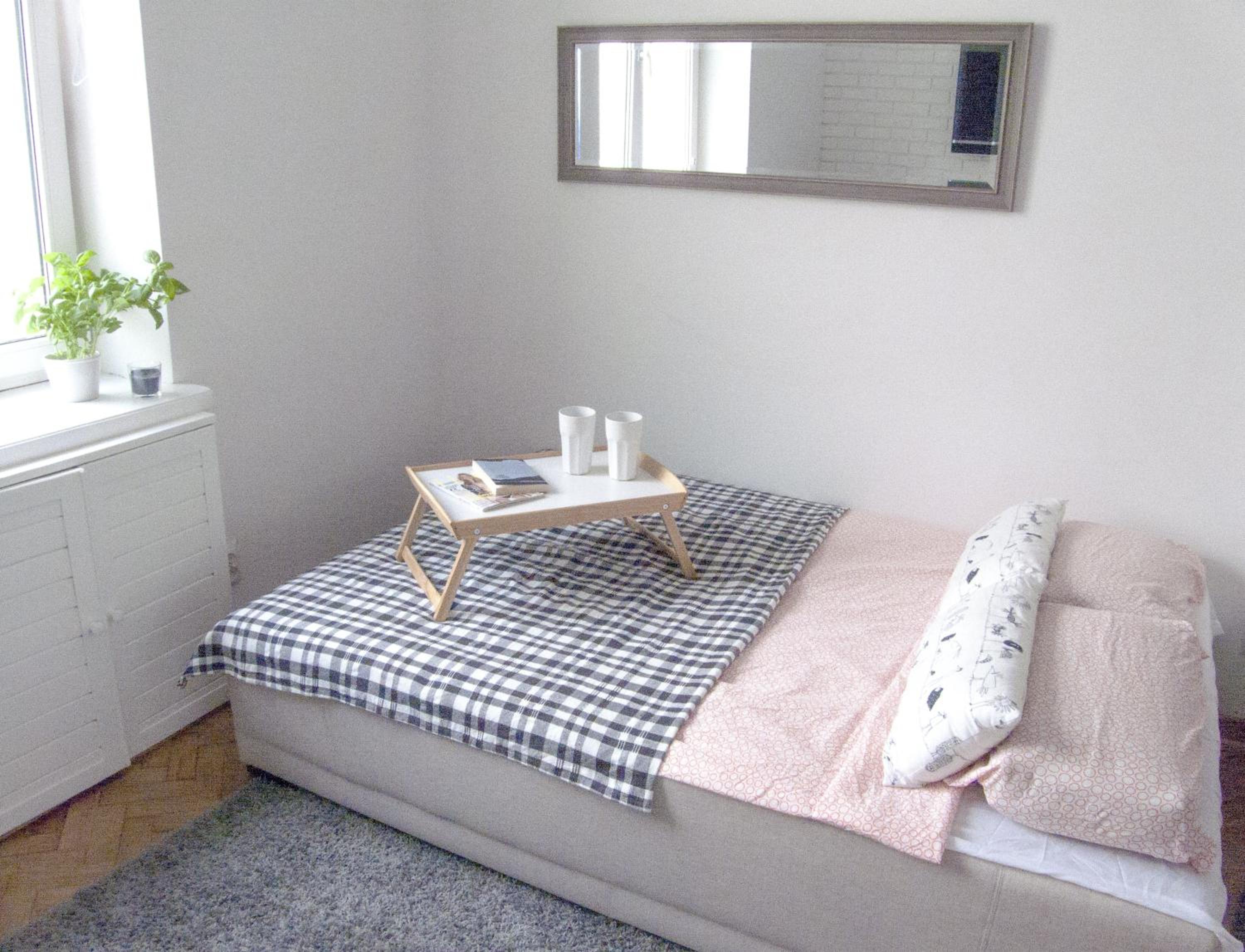 Studio Apartment - Photo 2