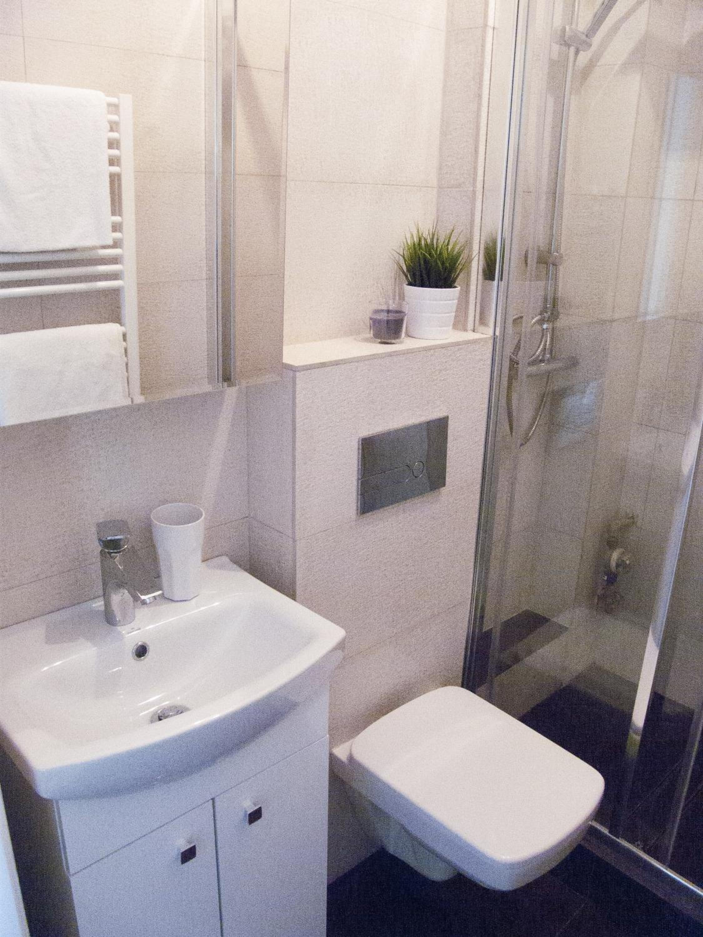 Studio Apartment - Photo 4
