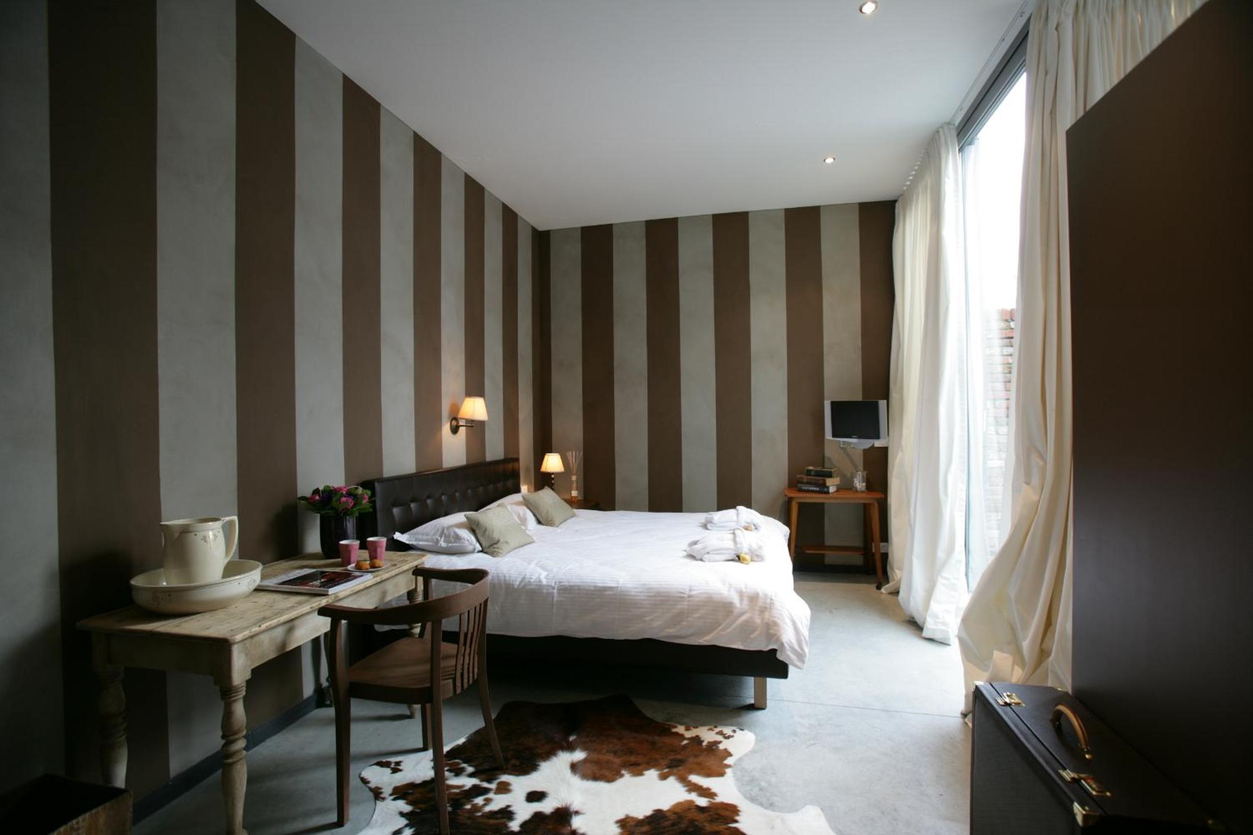 Double Room with Bath and Terrace photo 1