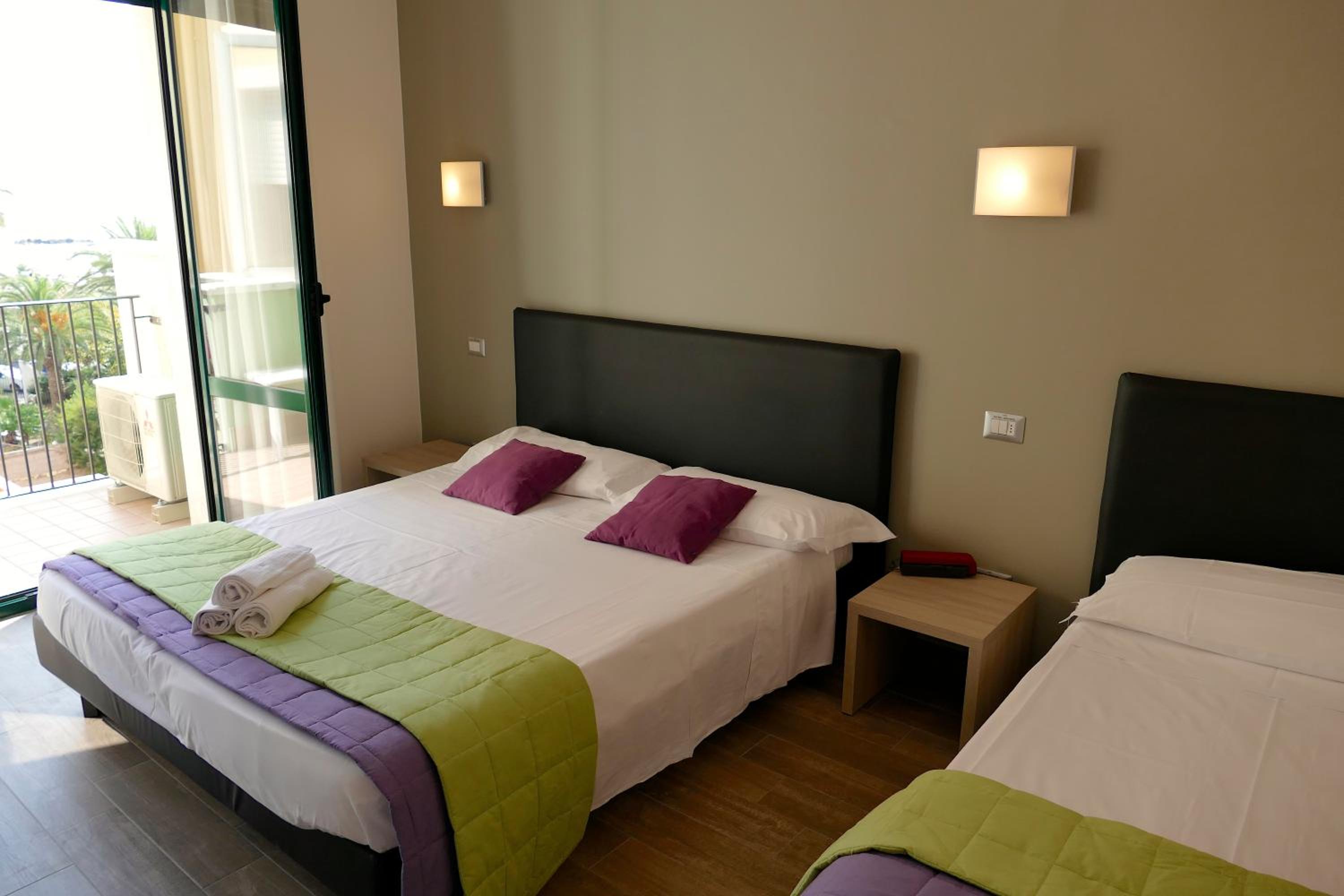 Triple Room With Sea View