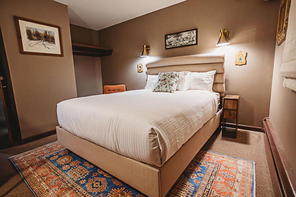 Queen Room photo 3