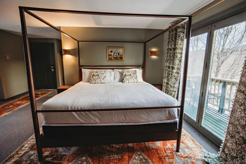 Suite with Balcony photo 3